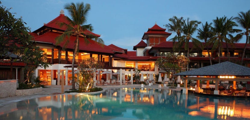 holiday inn bali - featured