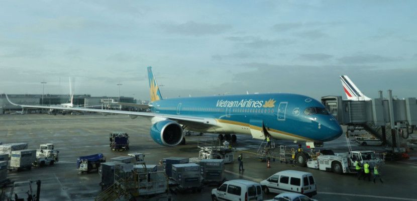 vietnamplaneFEATURED