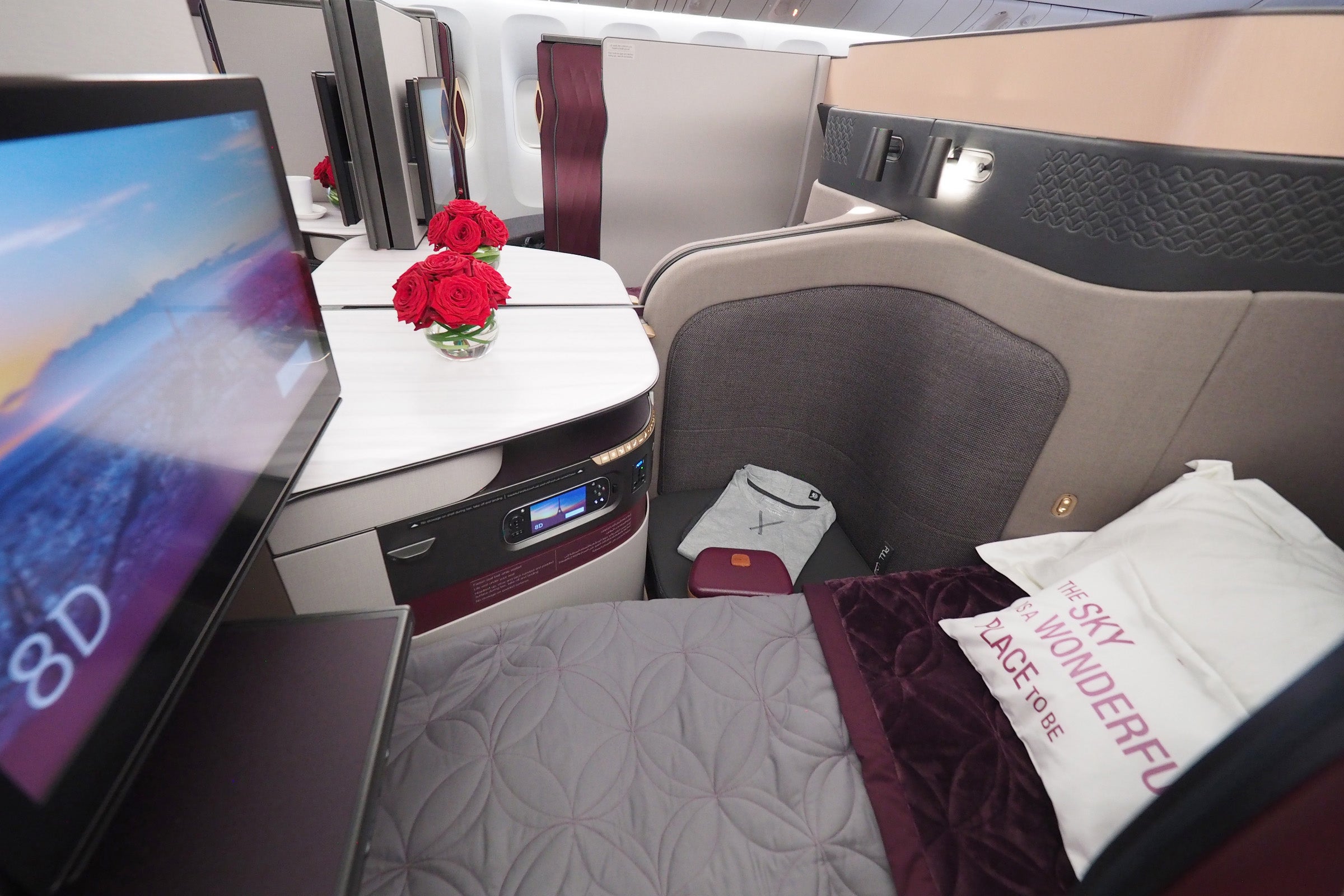 Qatar 777 Qsuite Tour