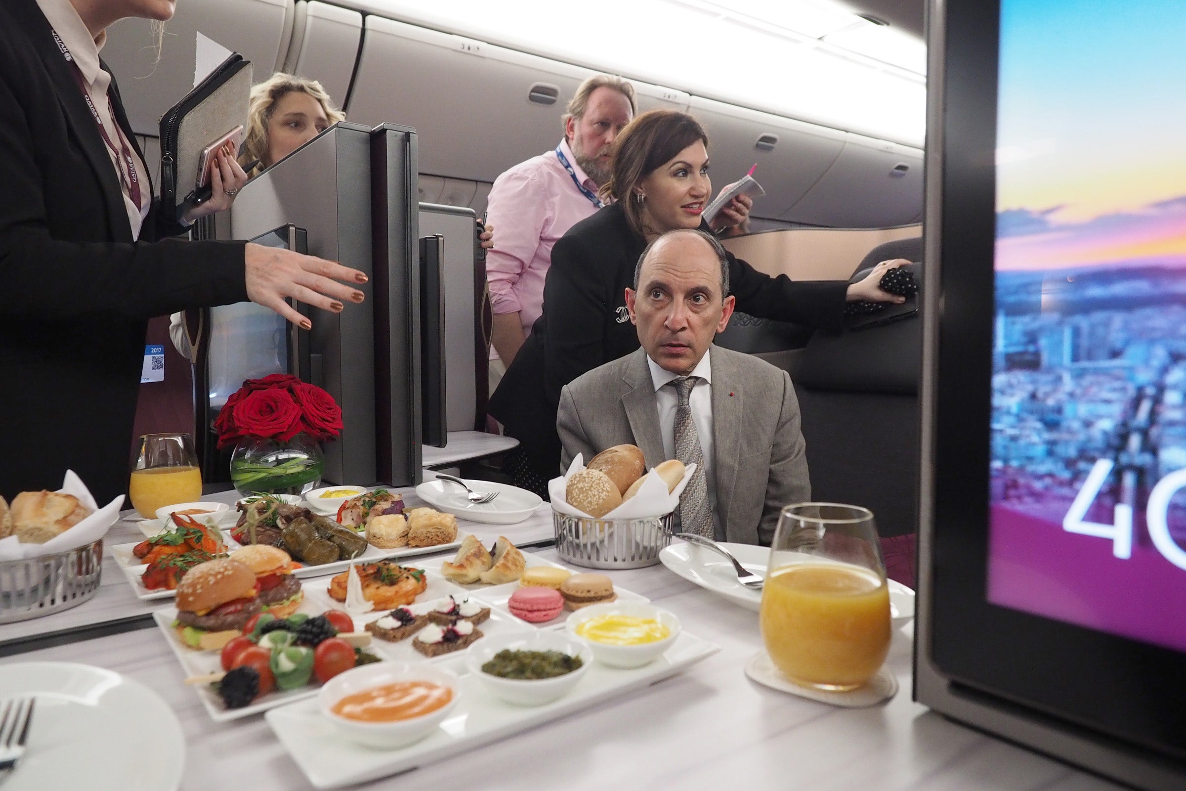 Qatar 777 Qsuite First Look