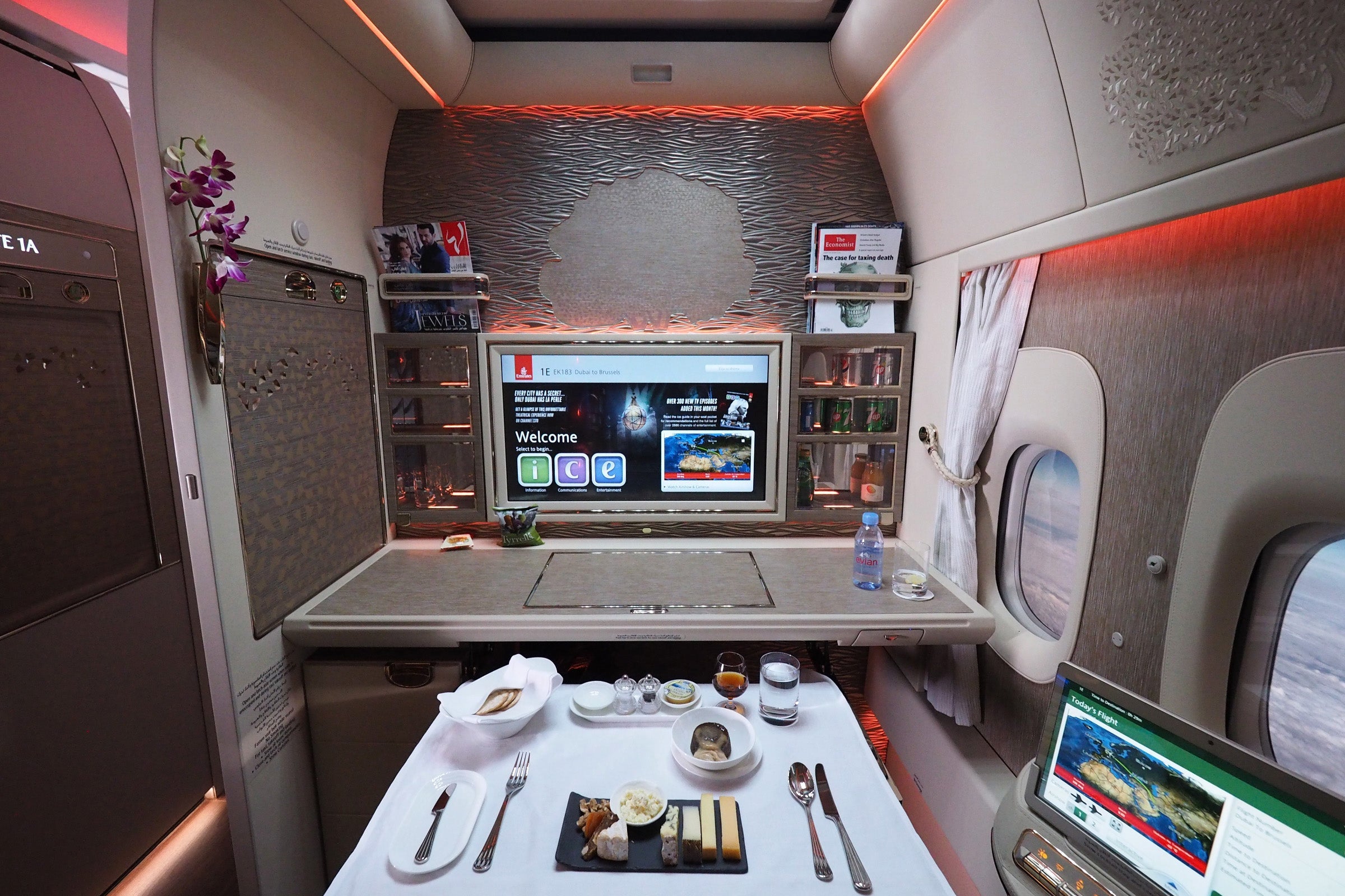 Emirates 777 First Class Suite Review
