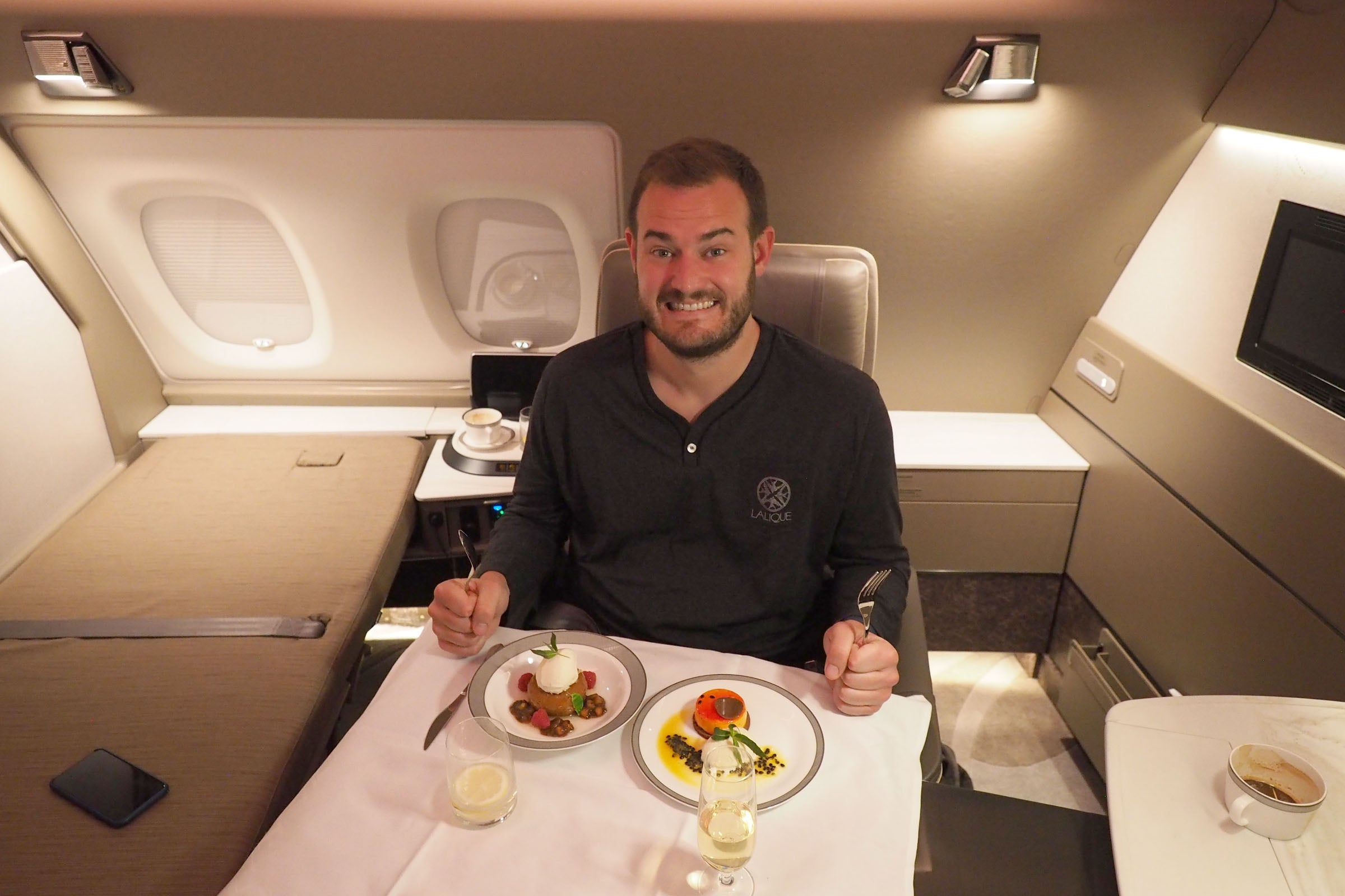 Singapore Airlines A380 New Suite Review