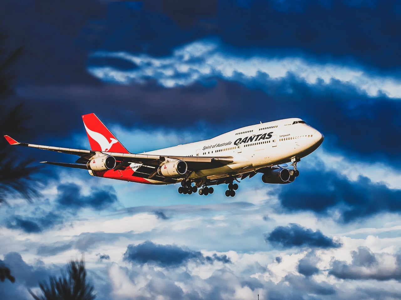 Qantas  747-400