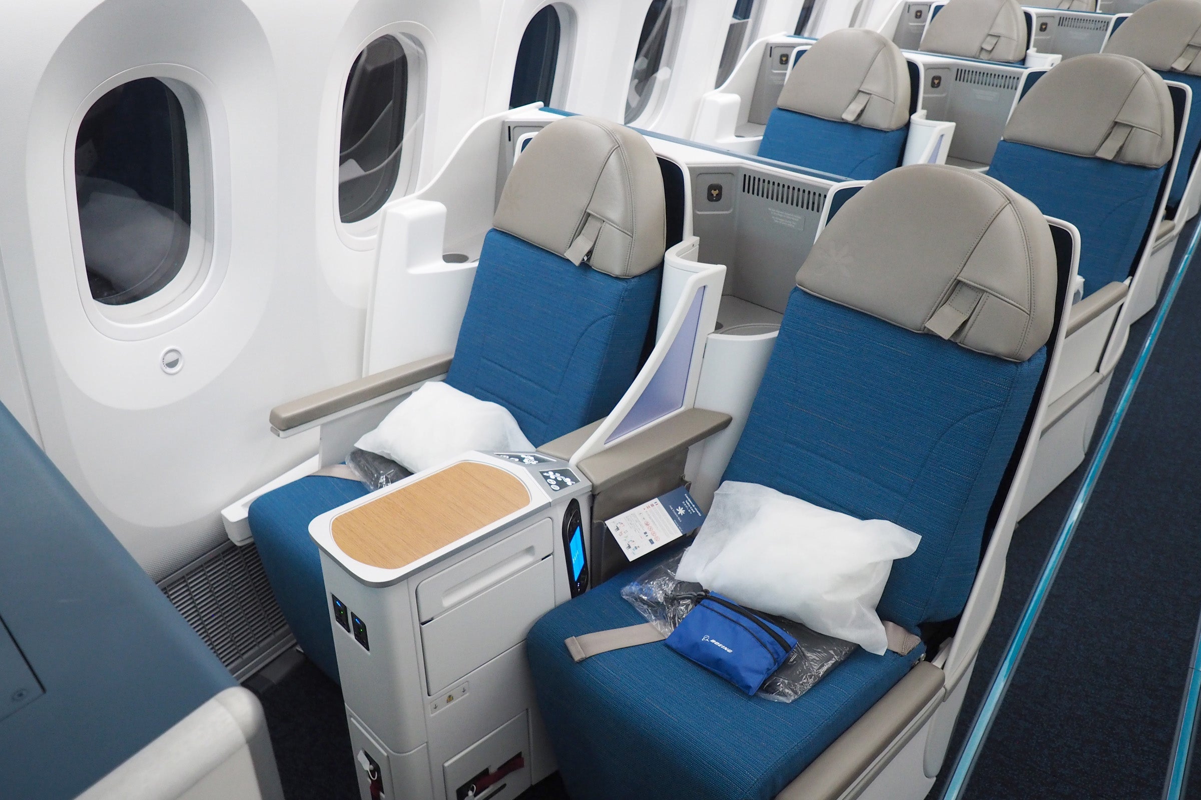 Air Tahiti Nui 787-9 Dreamliner Delivery