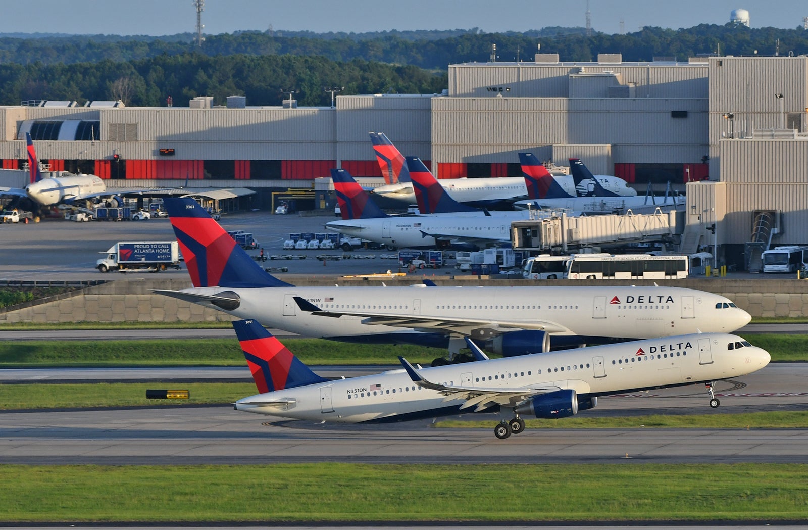 Delta Air Lines planes at Atlanta airport