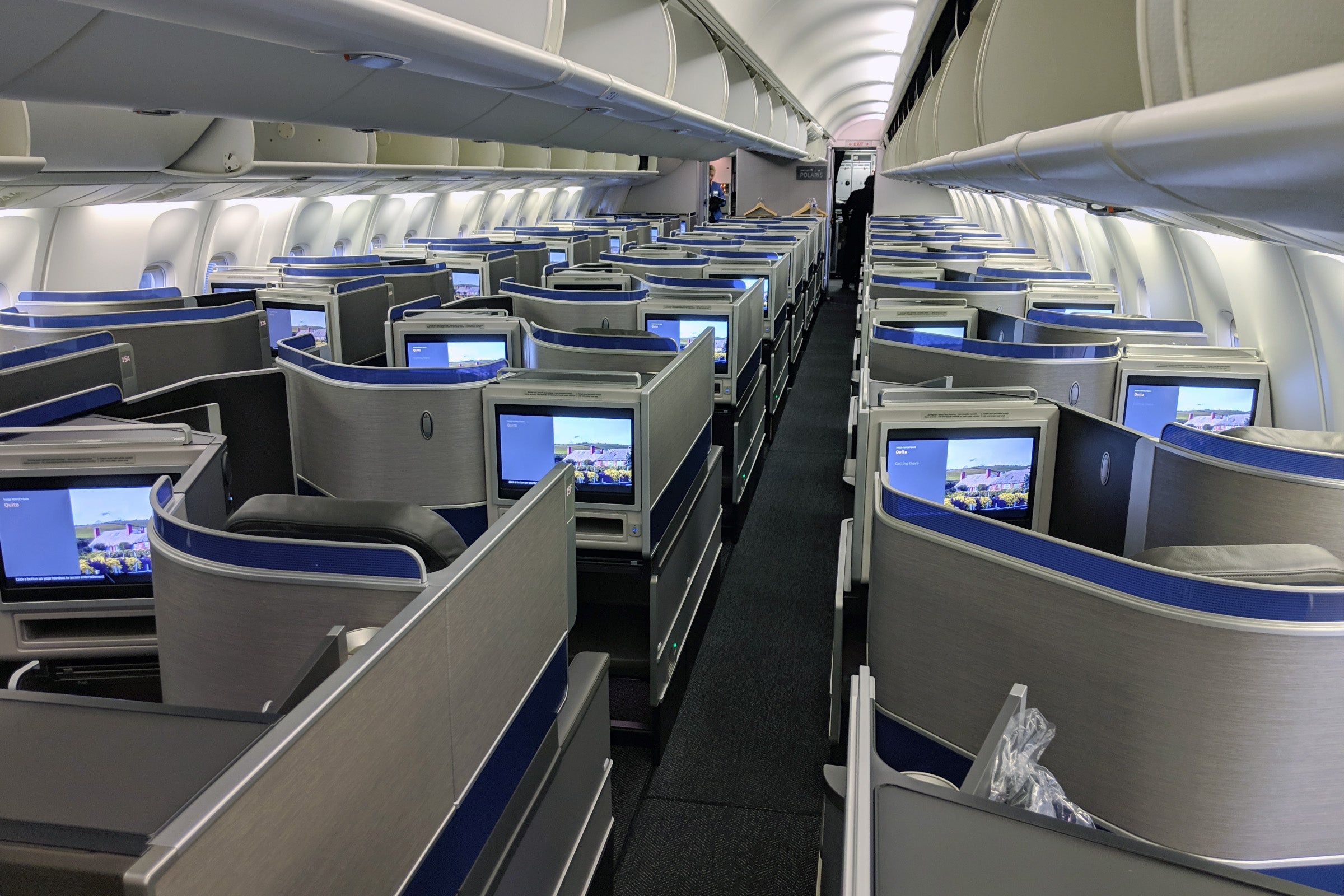 United 767-300 High-J Polaris Review ZH