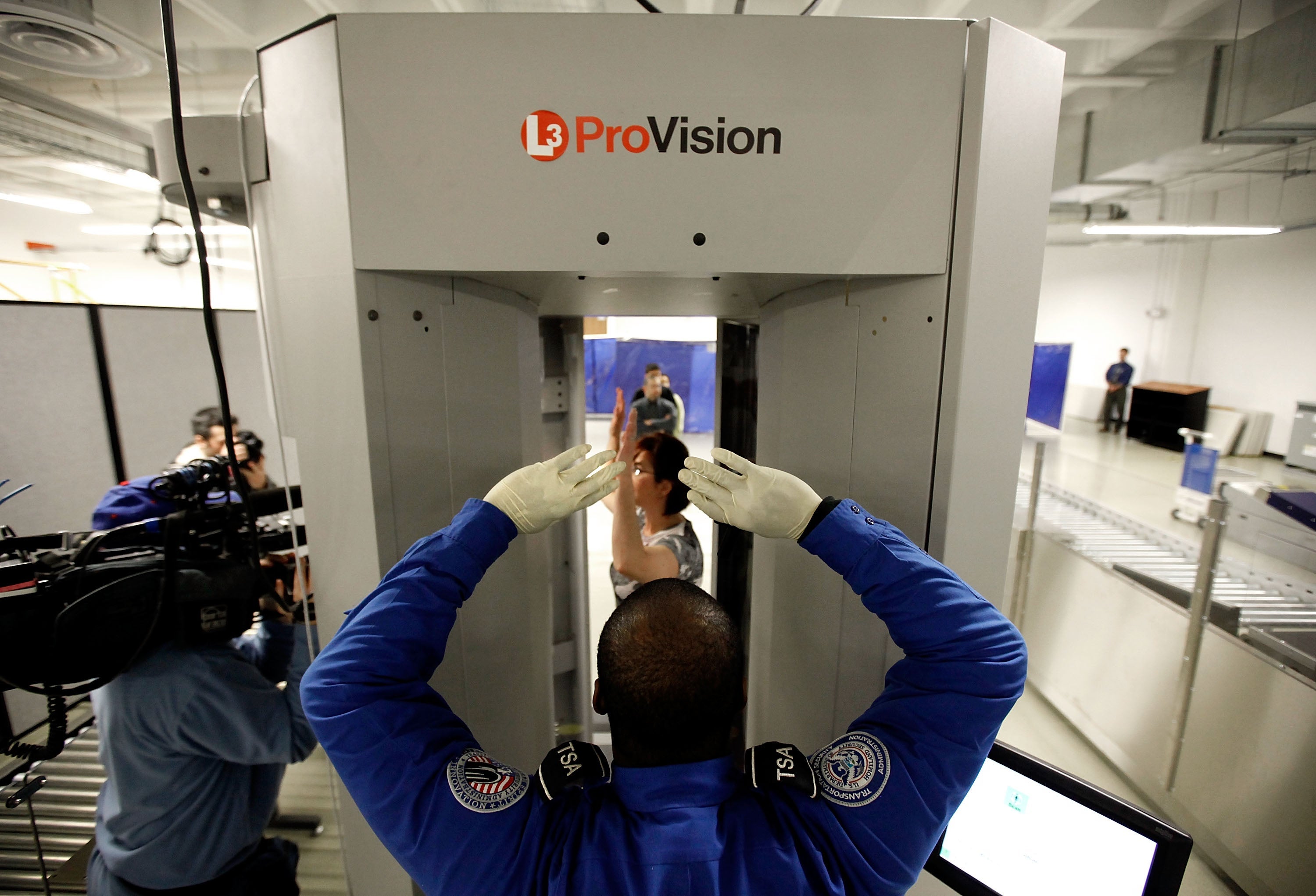 TSA Demonstrates New Imaging Technology At Reagan National Airport