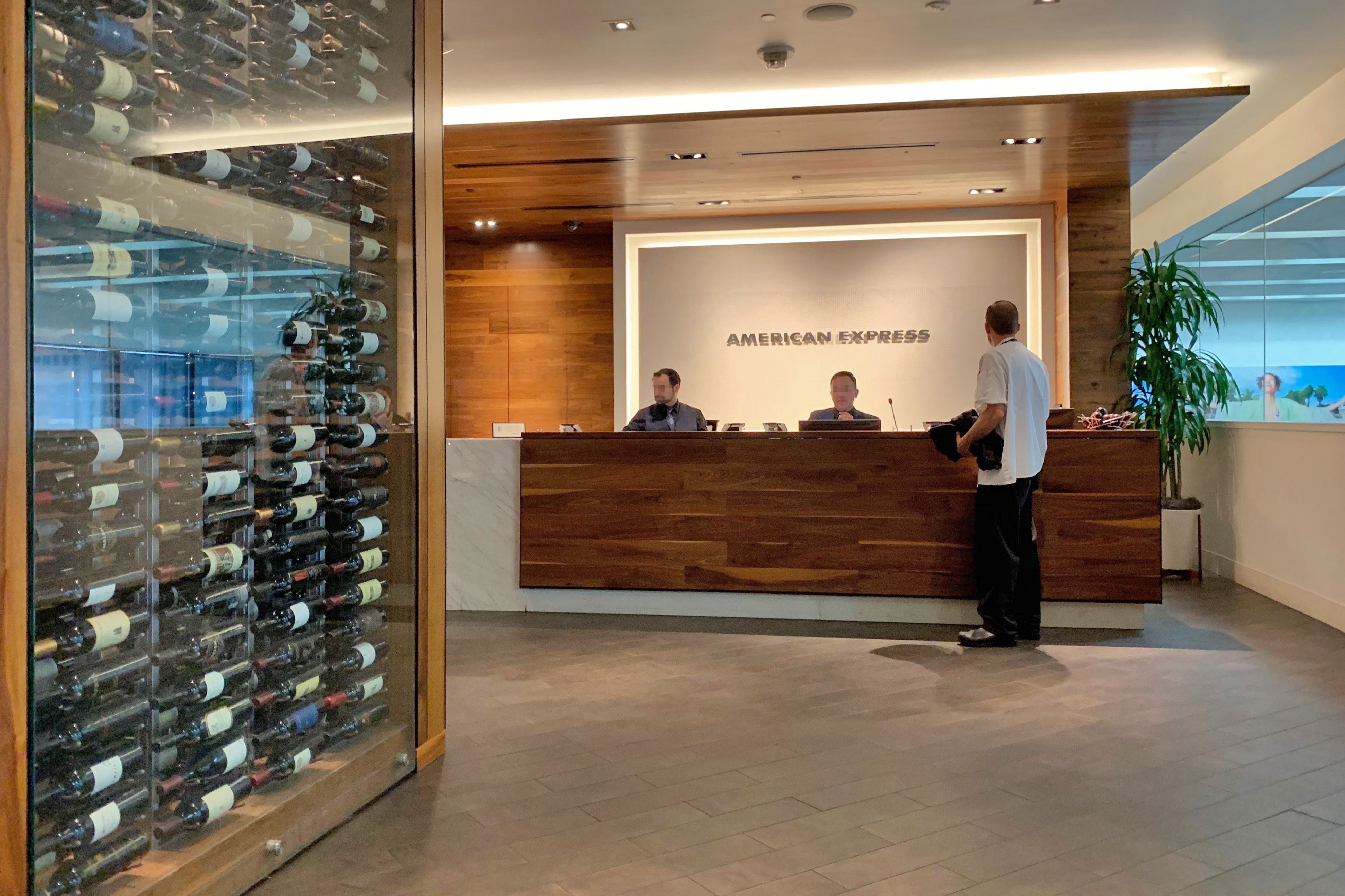 Amex Centurion Lounge SFO ZH