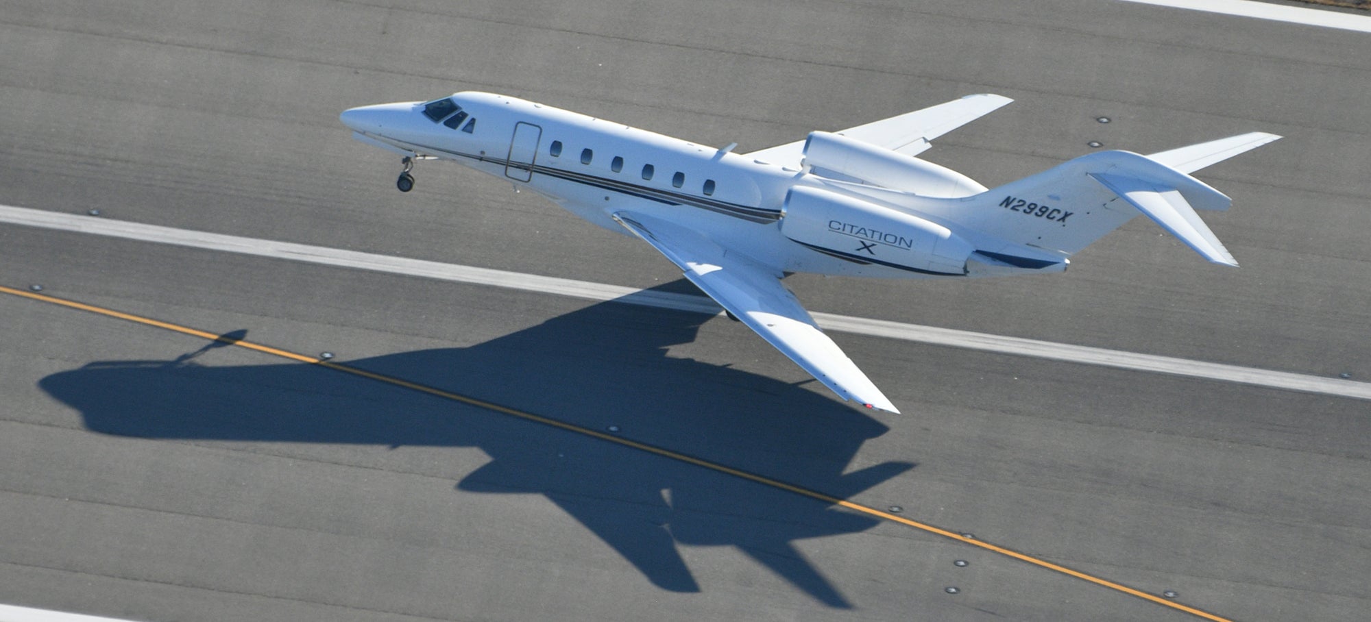 Cessna Citation X taking off from Teterboro