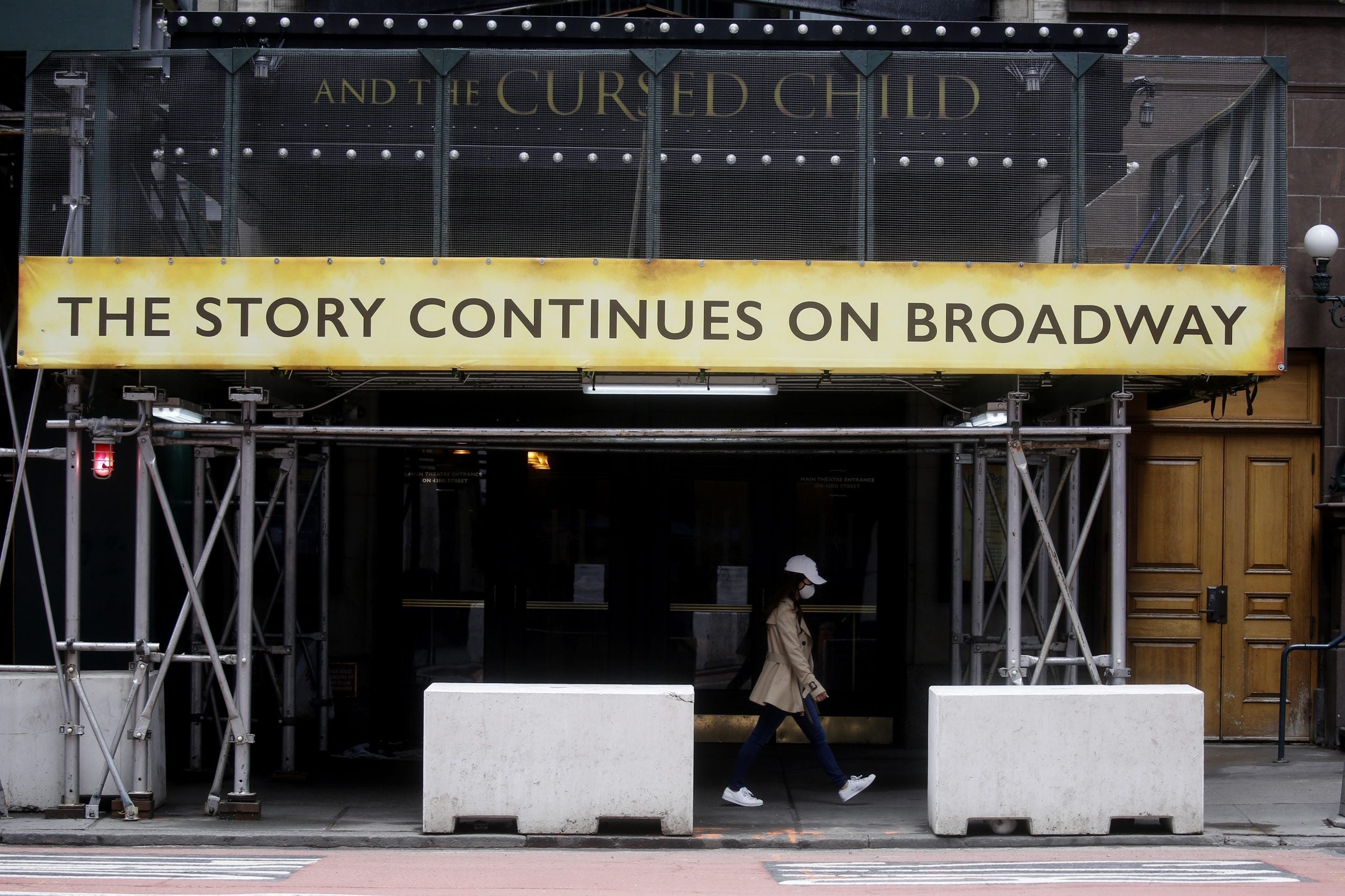 New York's Theater Workers Will Be Vaccinated in Reopening Effort