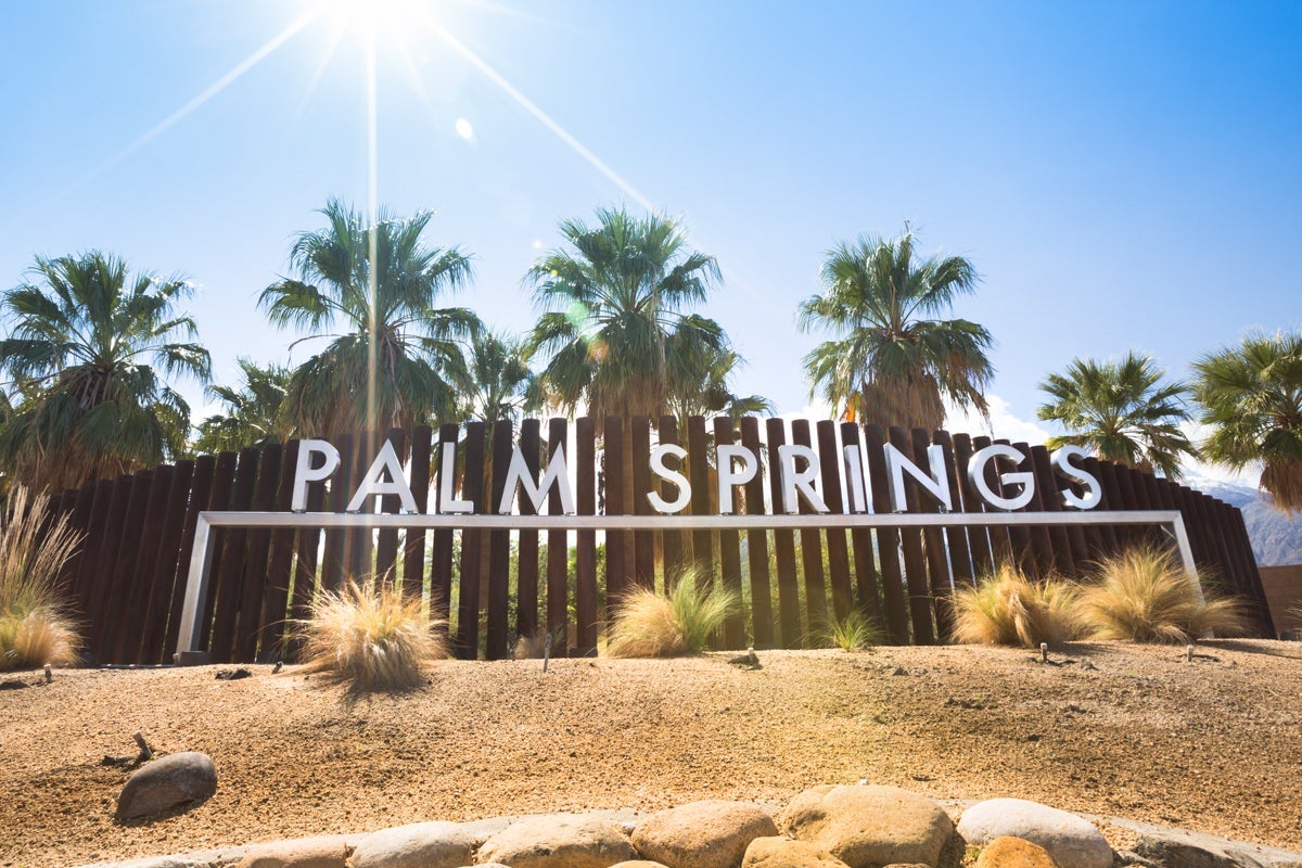 Palm Springs welcome sign