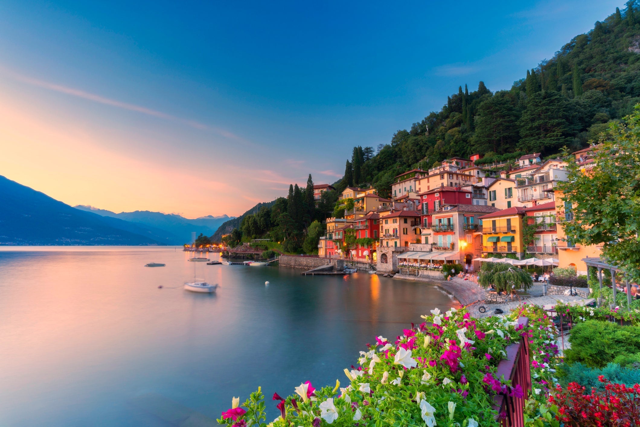 LAKECOMO