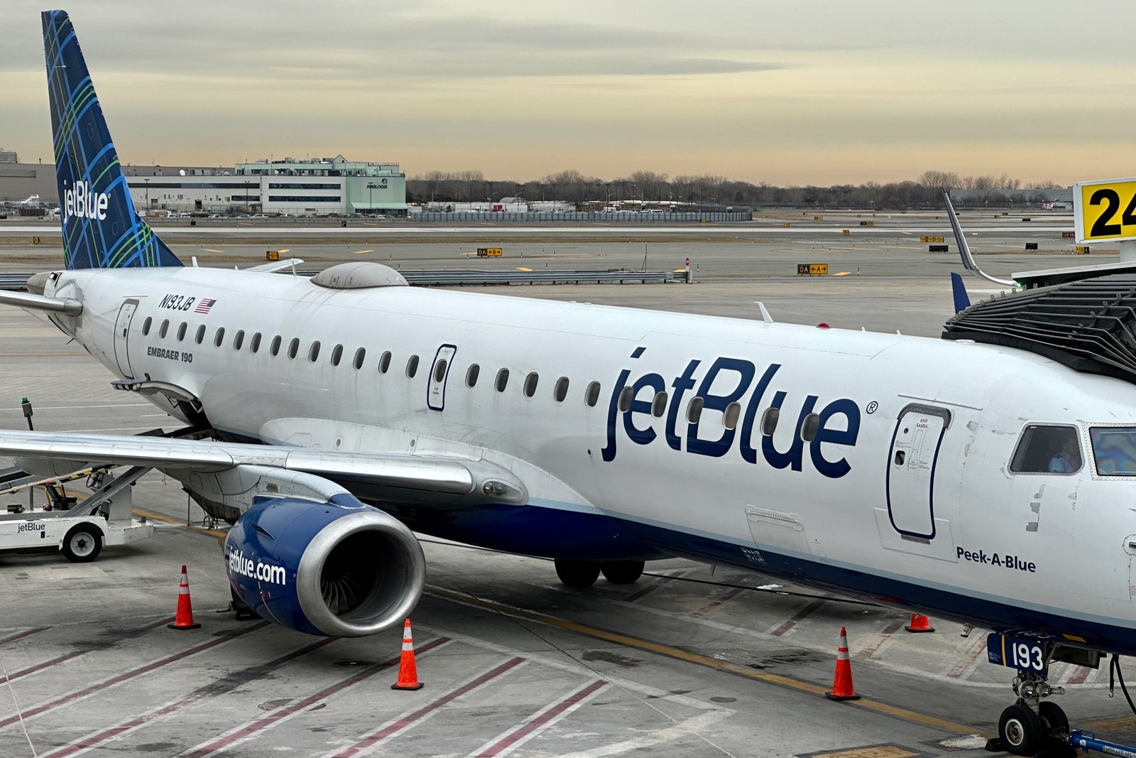 JetBlue Embraer E190