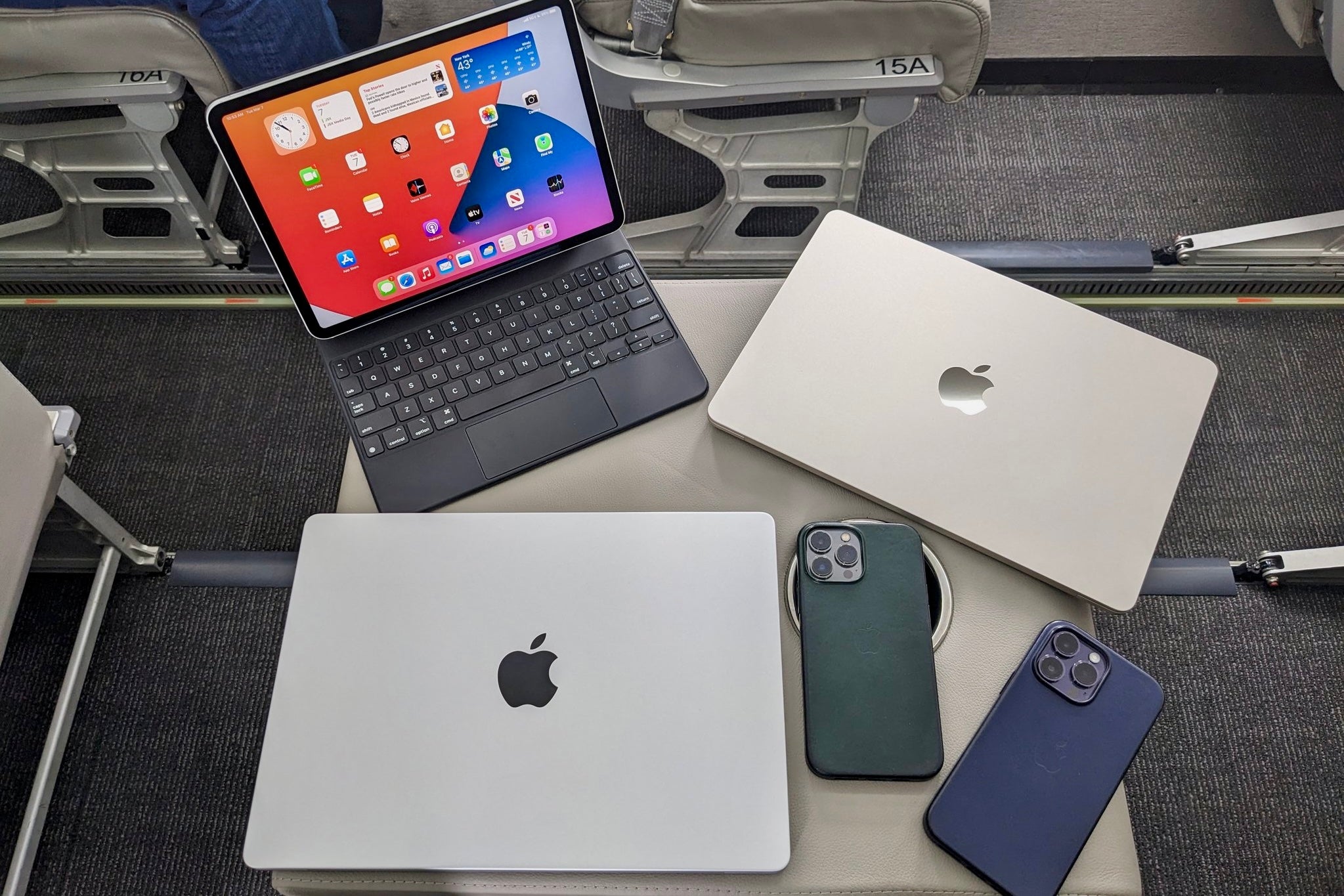 JSX Starlink Wi-Fi MacBook Pro MacBook Air