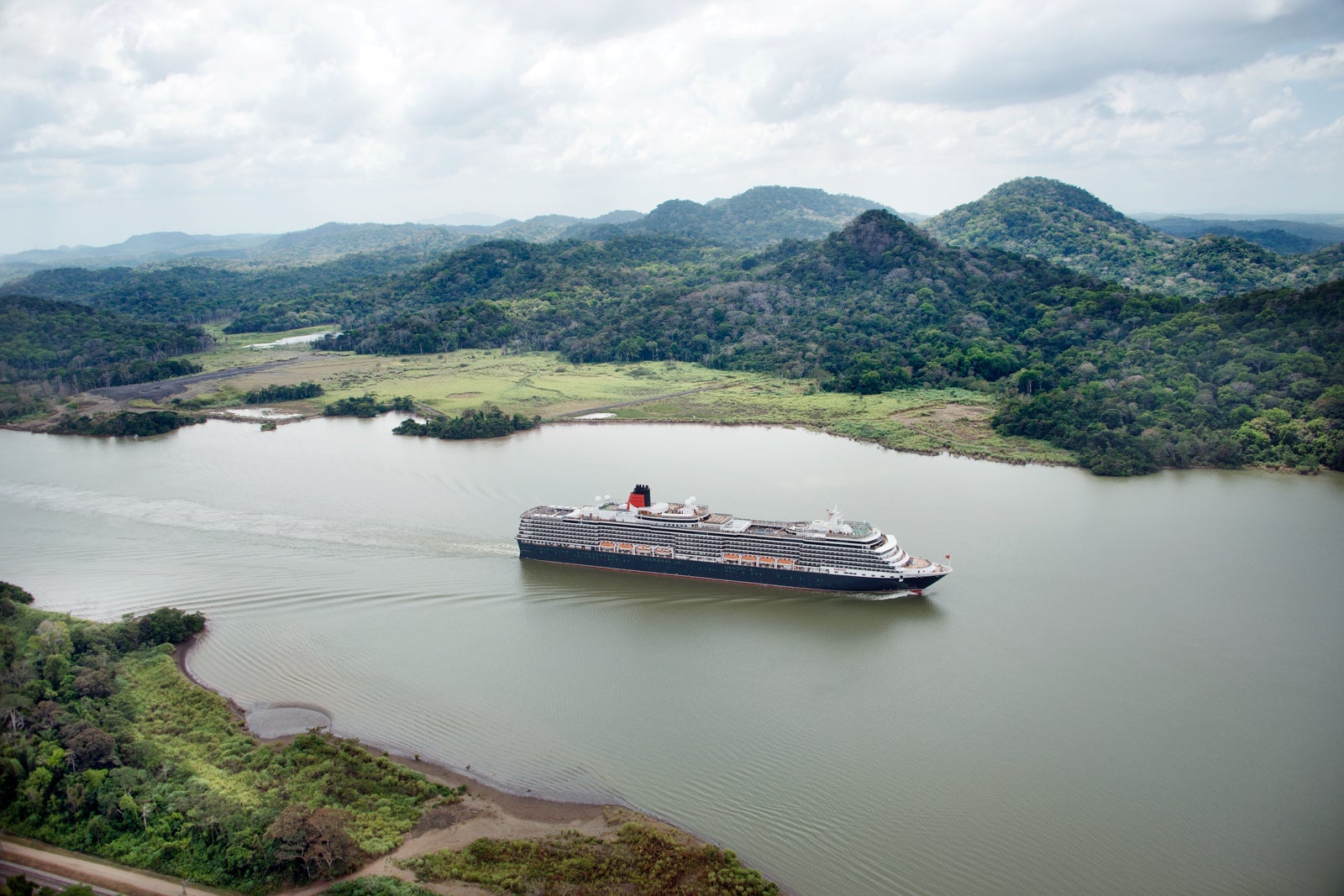 CUNARD PANAMA CANAL