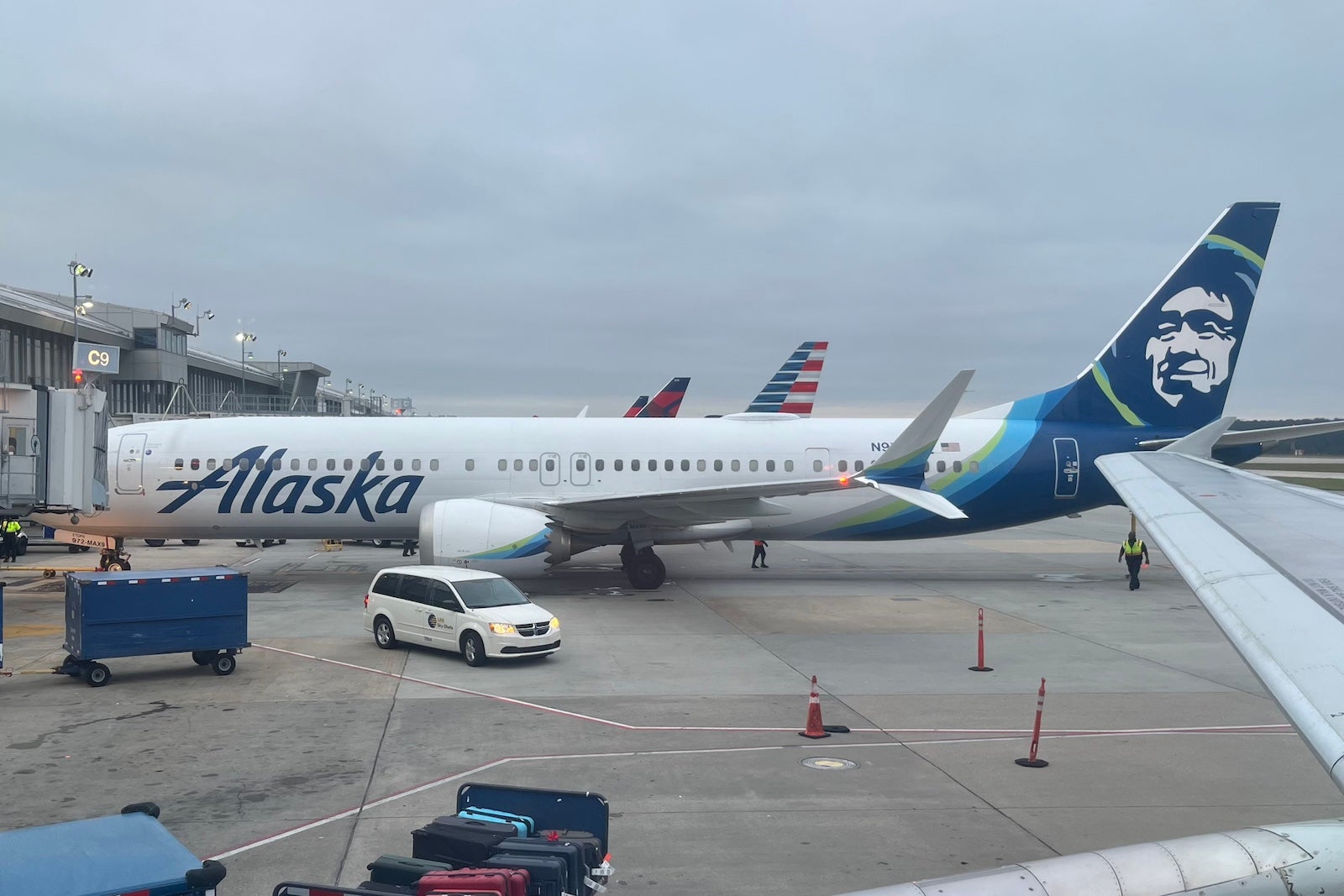 alaska plane