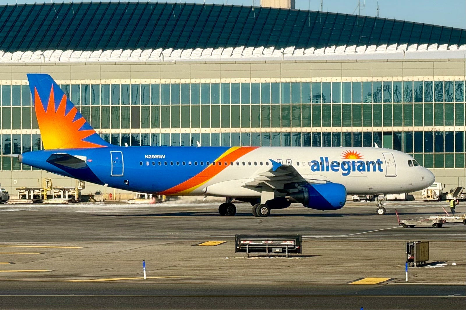 Allegiant Airbus A320 Newark