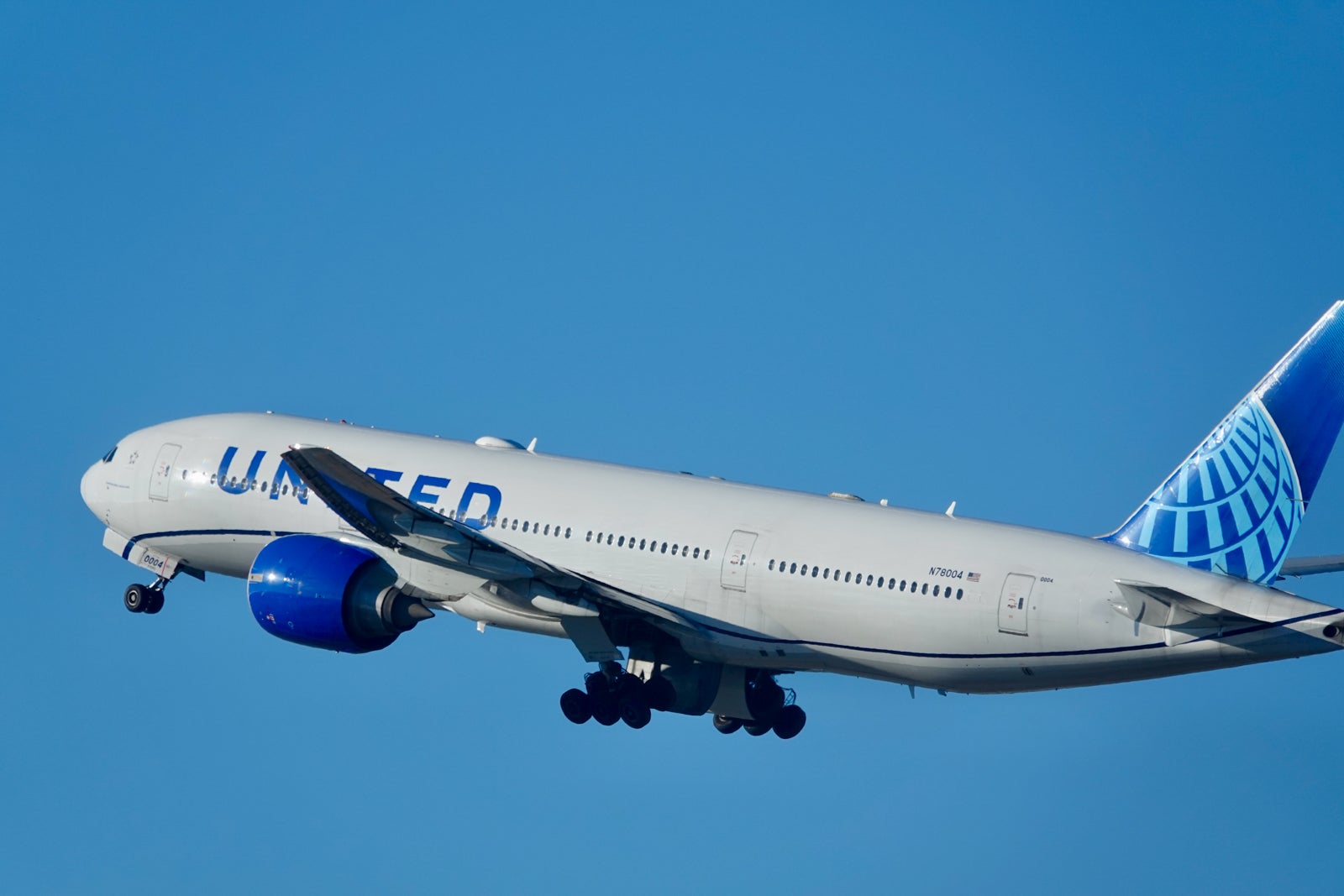 United Boeing 777 San Francisco SFO