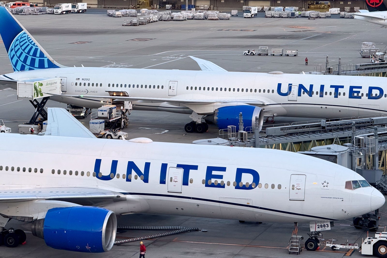 United Boeing 787 777 Tokyo HND