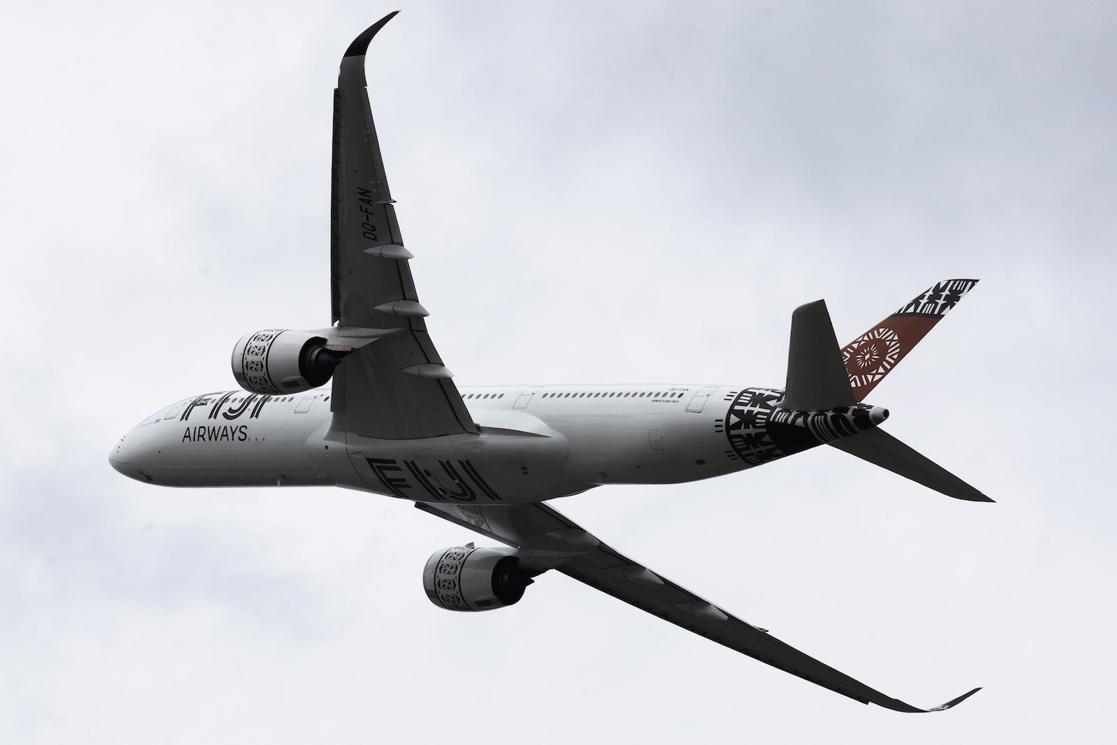 Air And Tarmac Traffic At Sydney International Airport