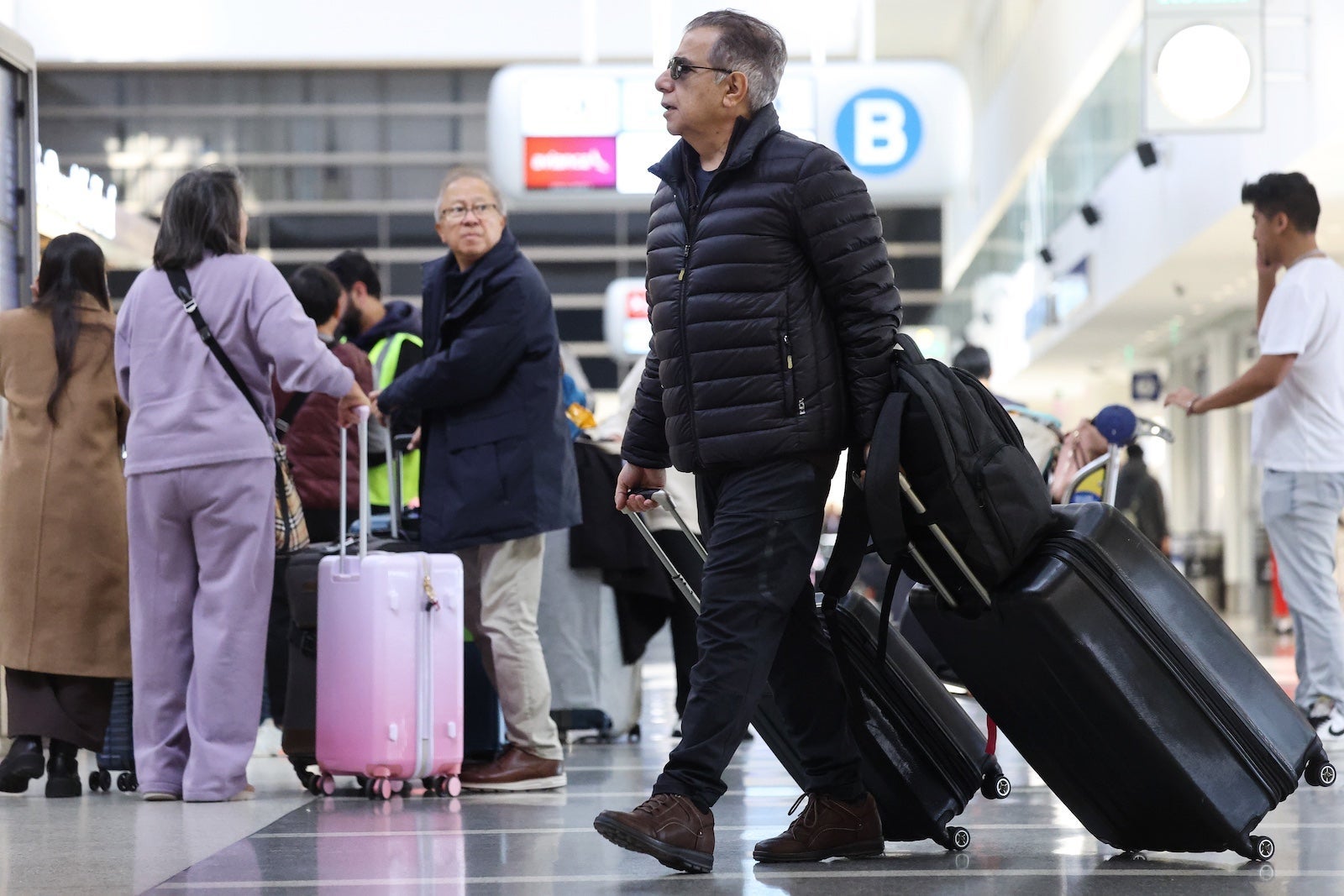 40 Million Expected To Travel Through U.S. Airports Over Holidays