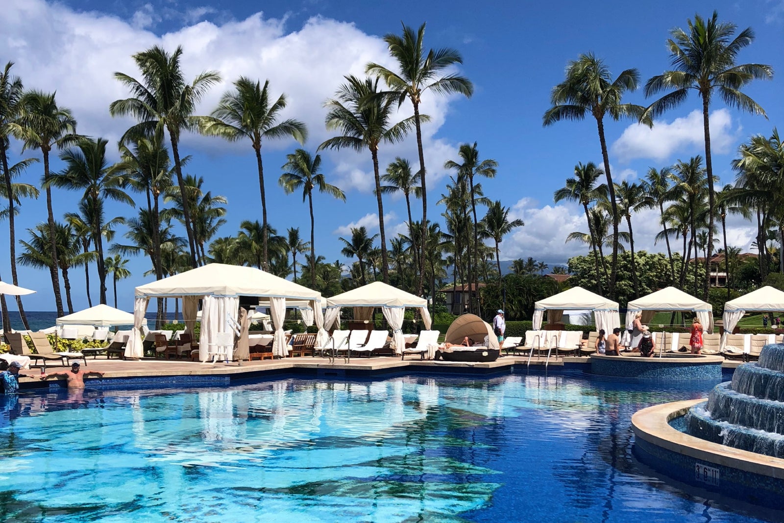 Grand Wailea pool
