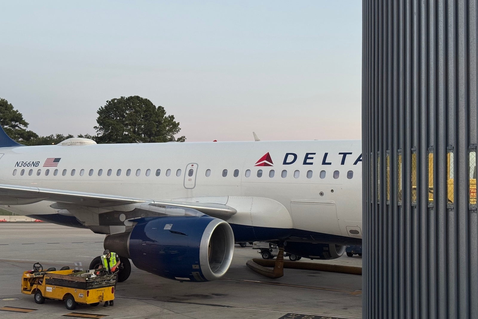 delta A319