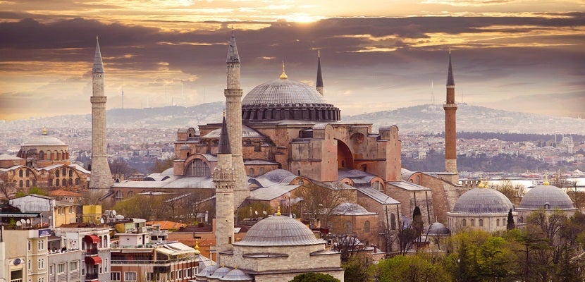 Istanbul featured shutterstock 277651025