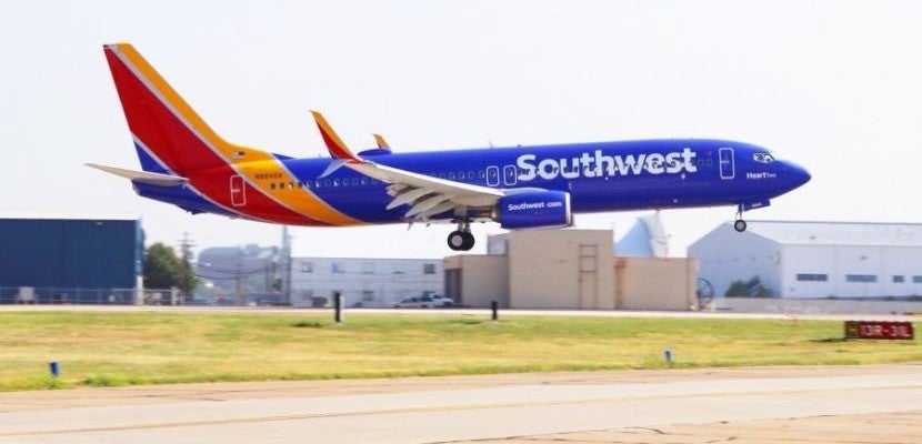 Southwest-737-800-New-Livery-Ian-Petchenik