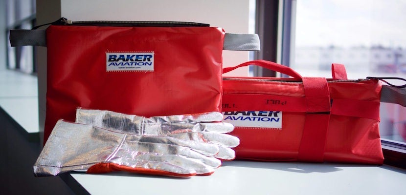 alaska-airlines-fire-containment-bags-features