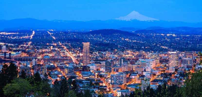 img-portland-oregon-night