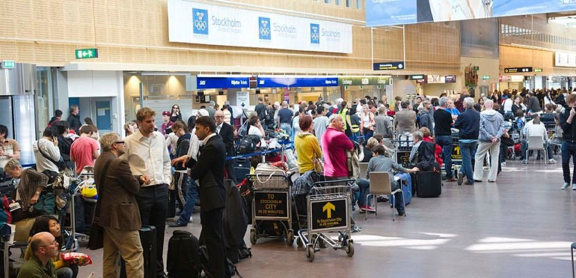 Passenger queue to reschedule their flig