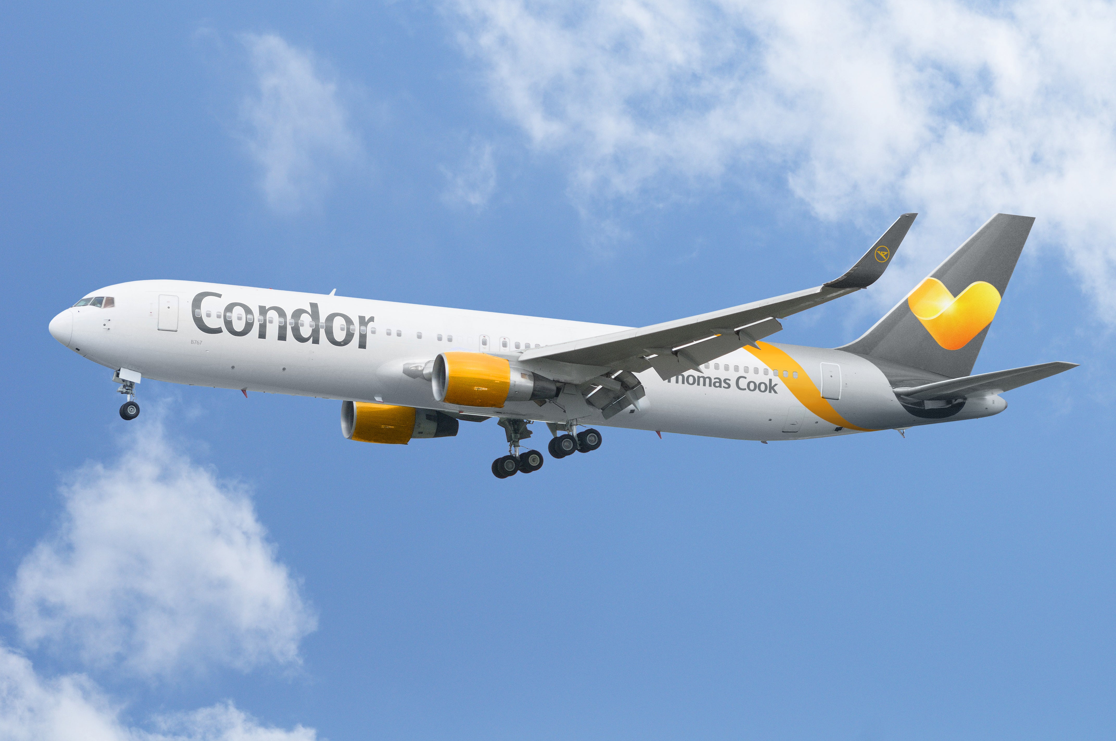 Condor_Boeing_767-300