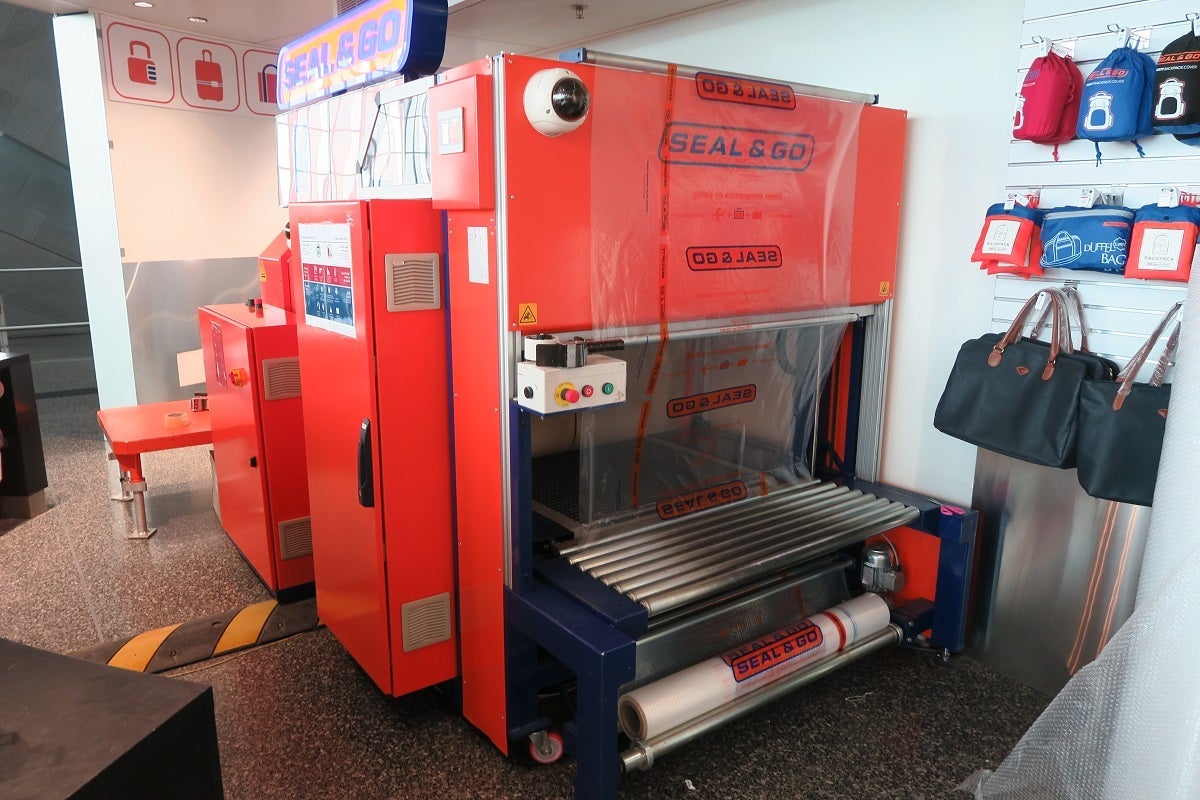 DOH seal and go machine