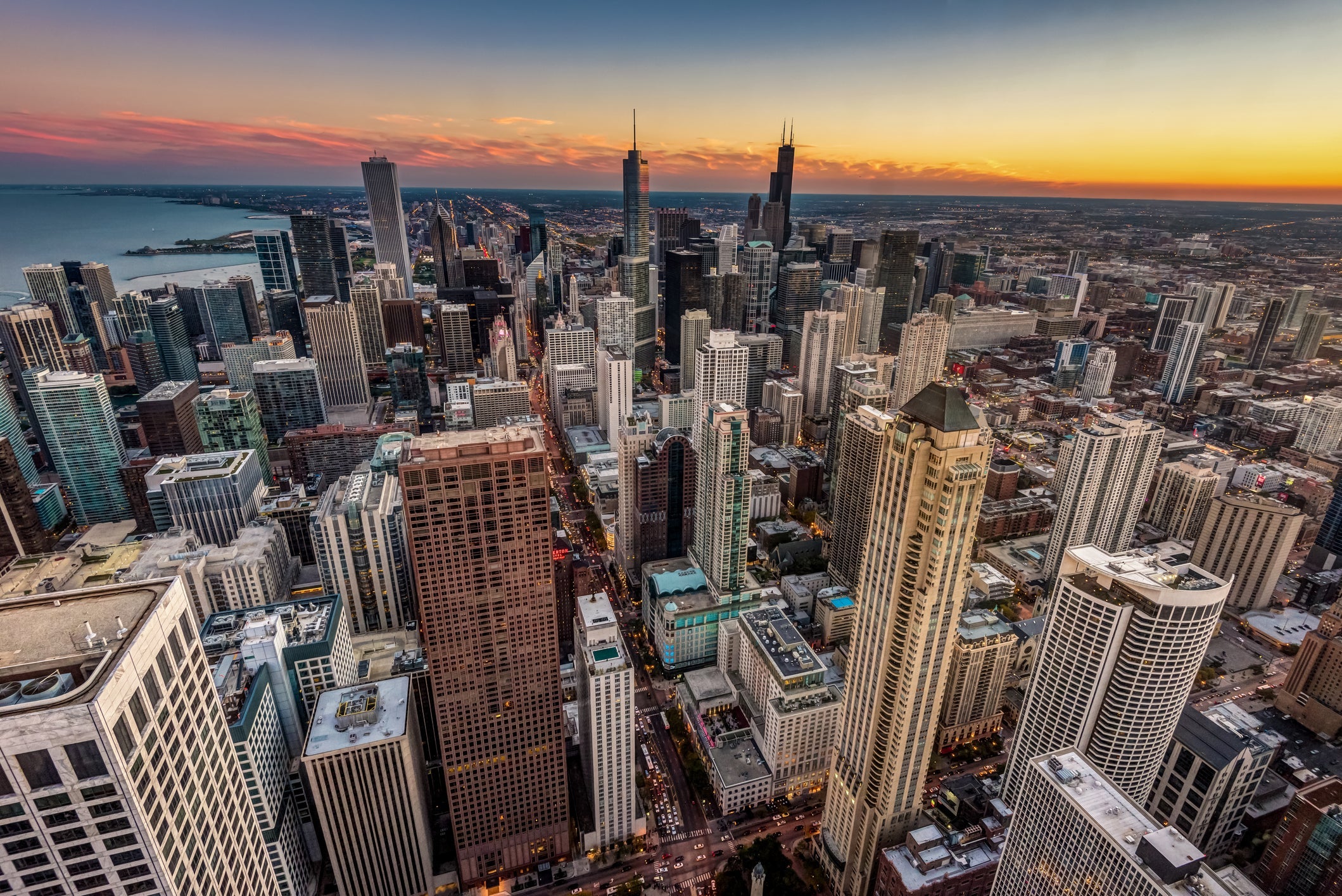 USA, Illinois, Chicago, Elevated view of downtown skyscrapers