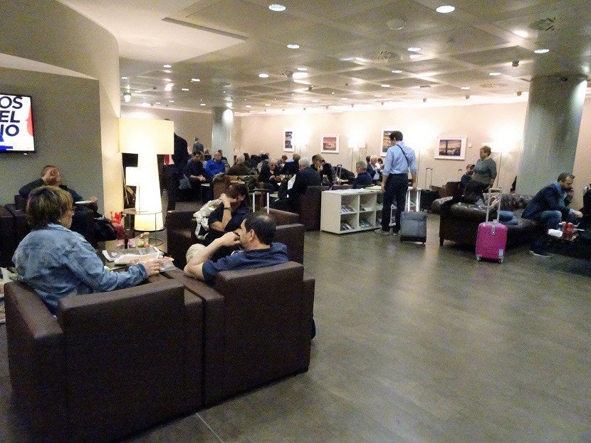 Crowded-lounge-seating