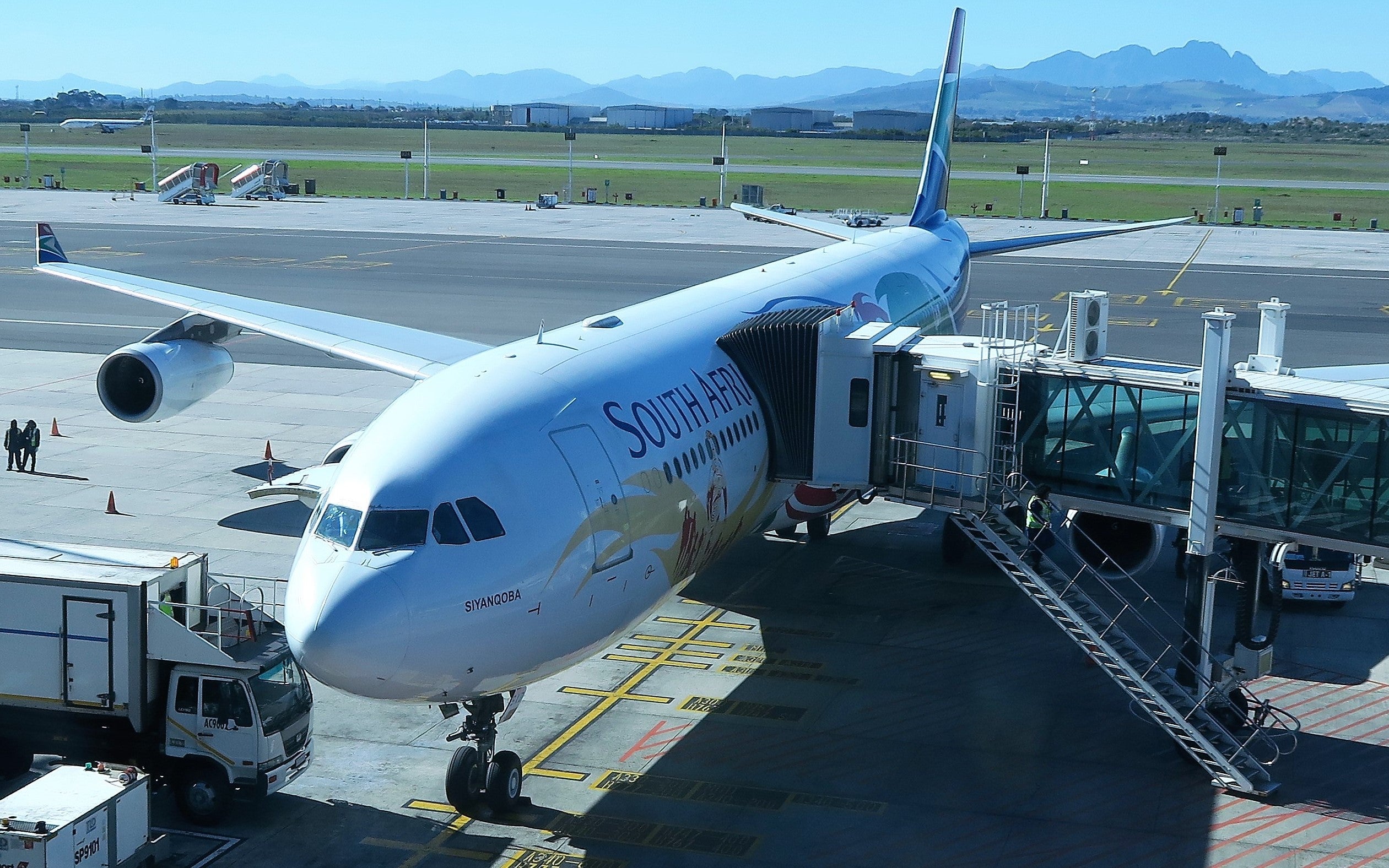 South African Airways A340-300 in CPT