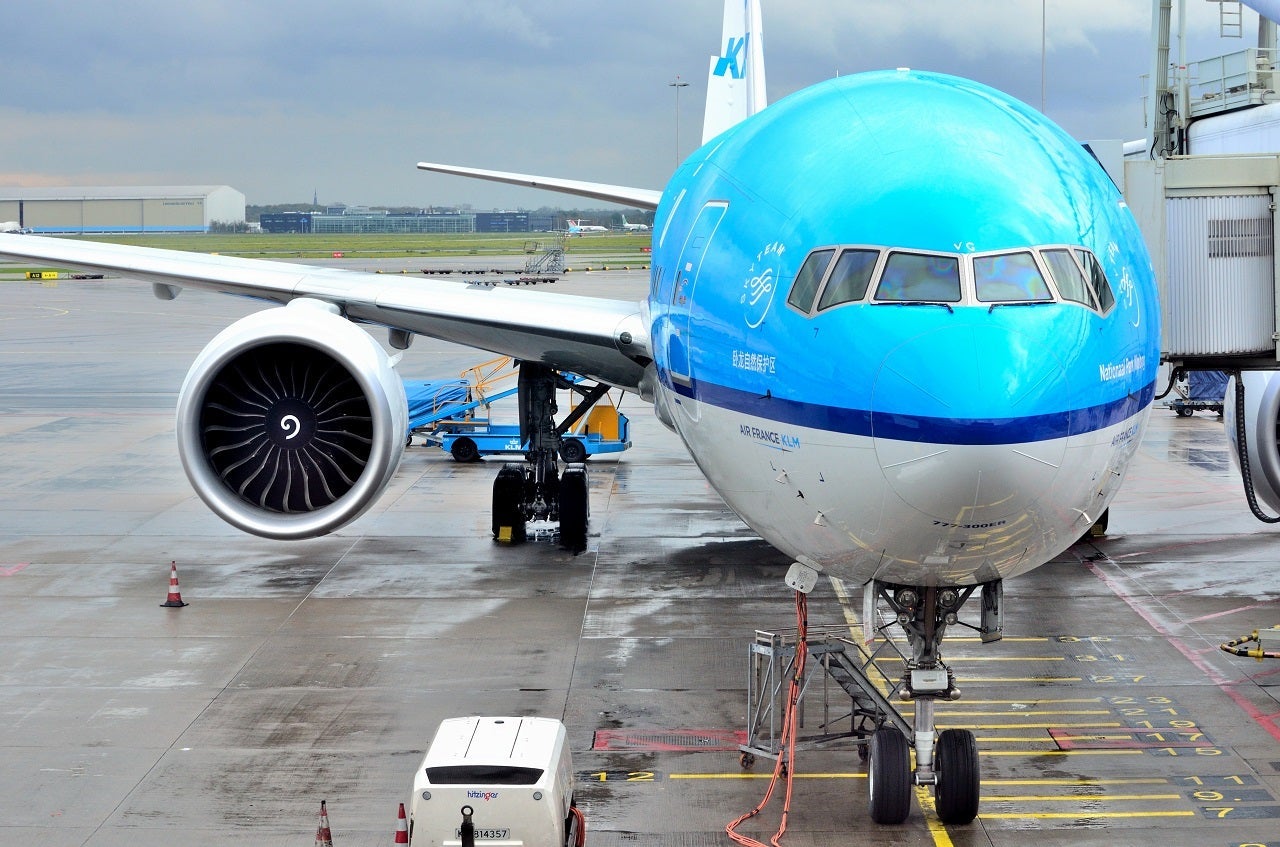 Boeing 777-306/ER KLM Royal Dutch Airlines (PH-BVG
