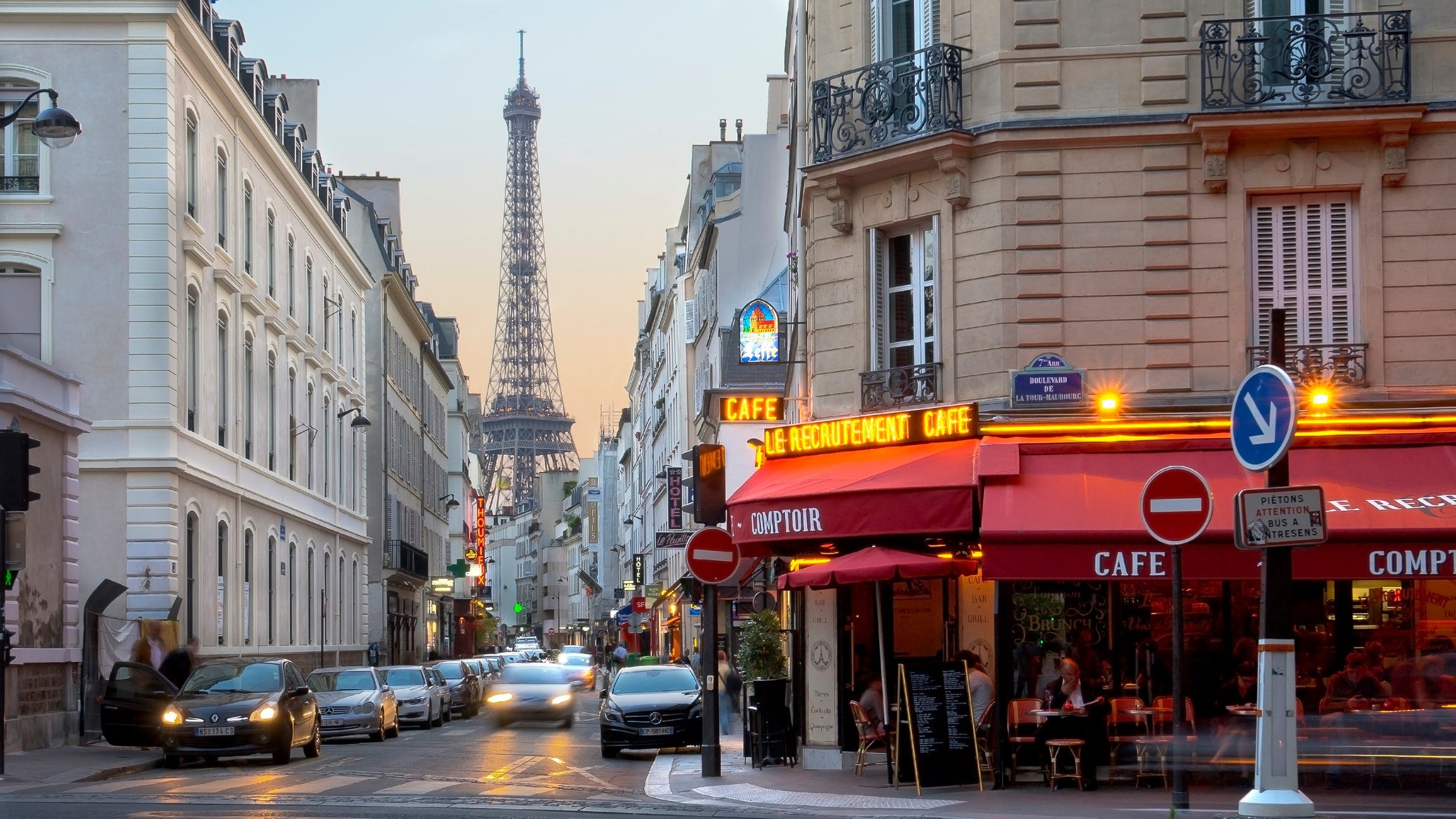 Paris cafe with Eiffel Tower in the background