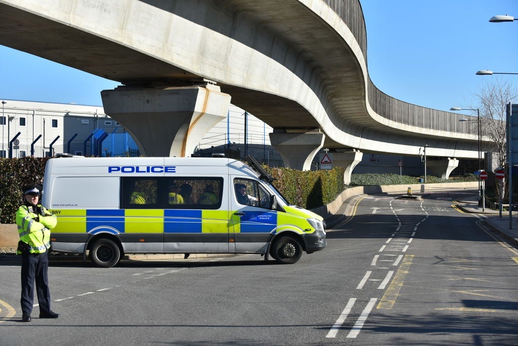 Unexploded WW2 Bomb Closes London City Airport