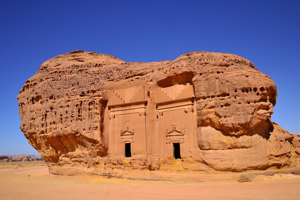 Mada'in Saleh. Image by Sammy Six / Flickr.