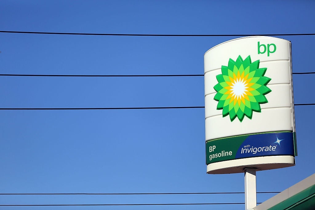 BP To Cut 3000 Jobs As Earnings Plunge