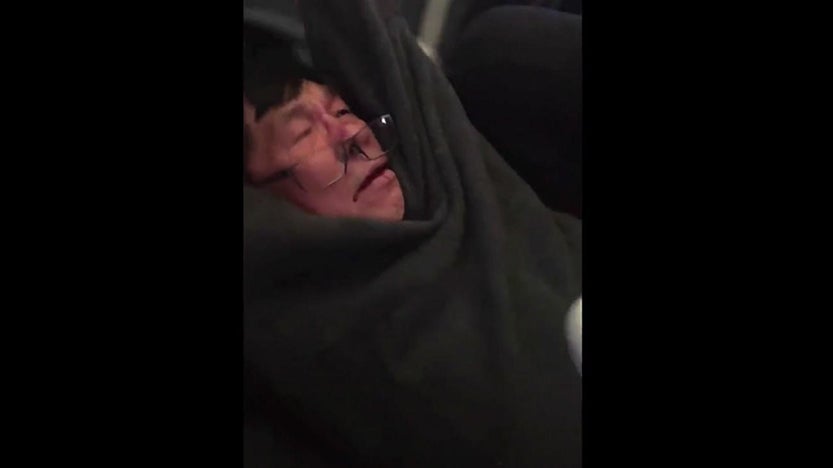 david dao united dragged off_03