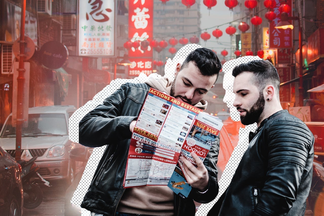 how to make friends when traveling