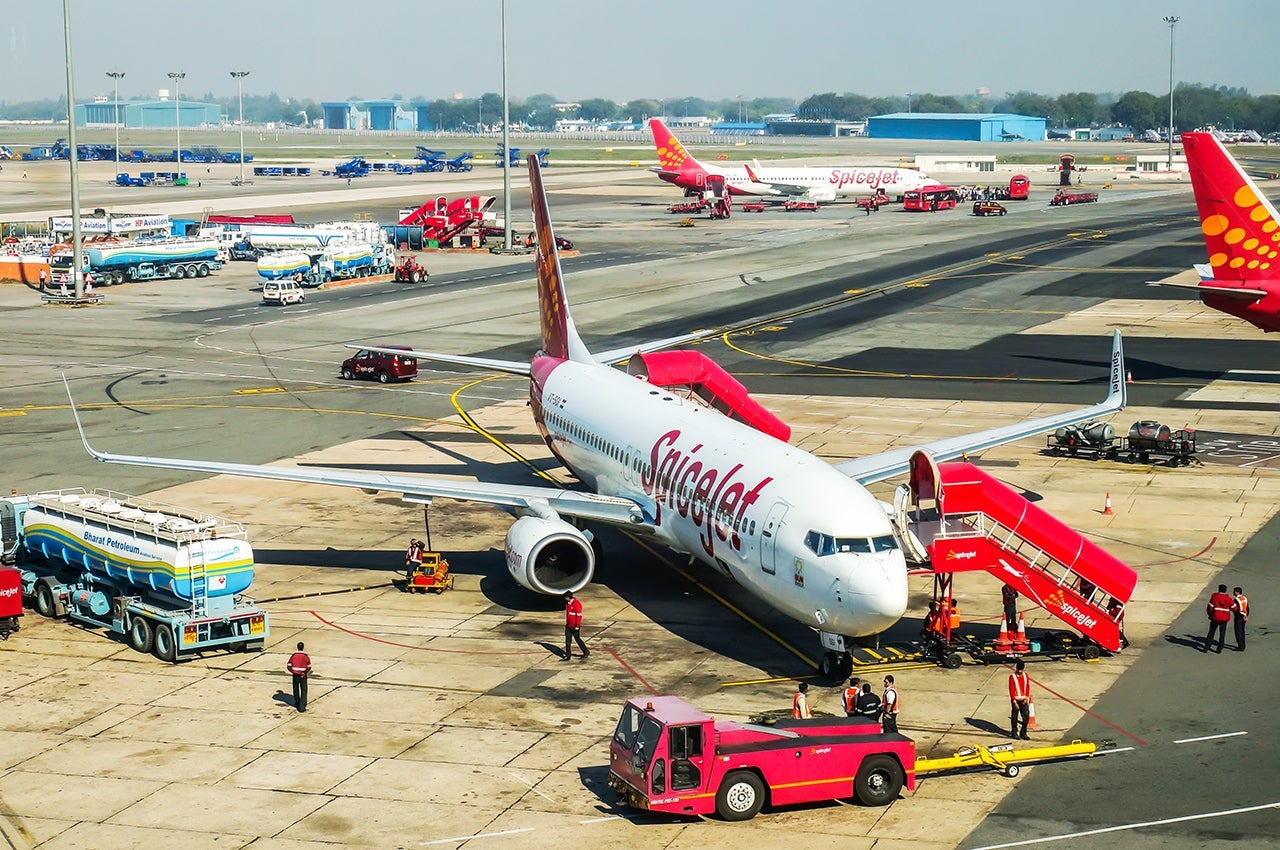 spice jet female strip search