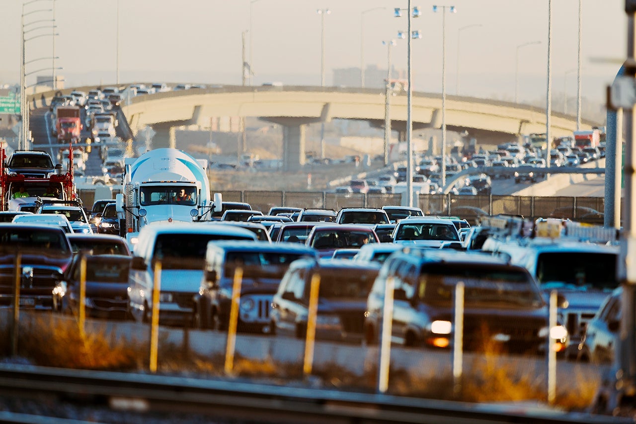 Traffic on I-25 and Alameda in Denver