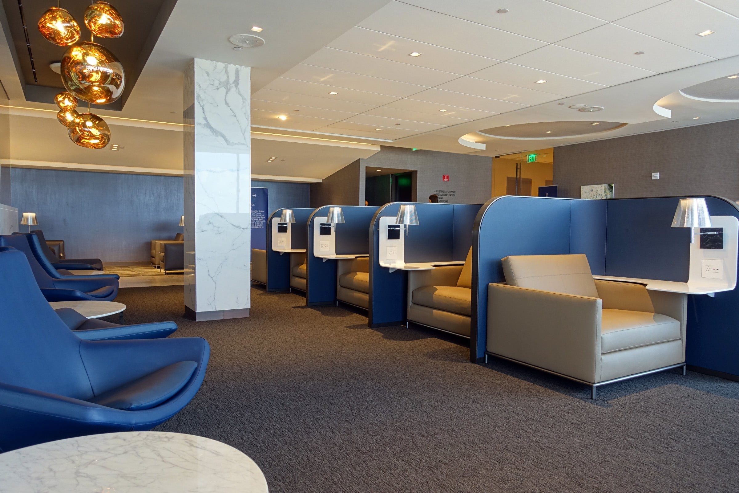 IAH United Polaris Lounge Preview Houston