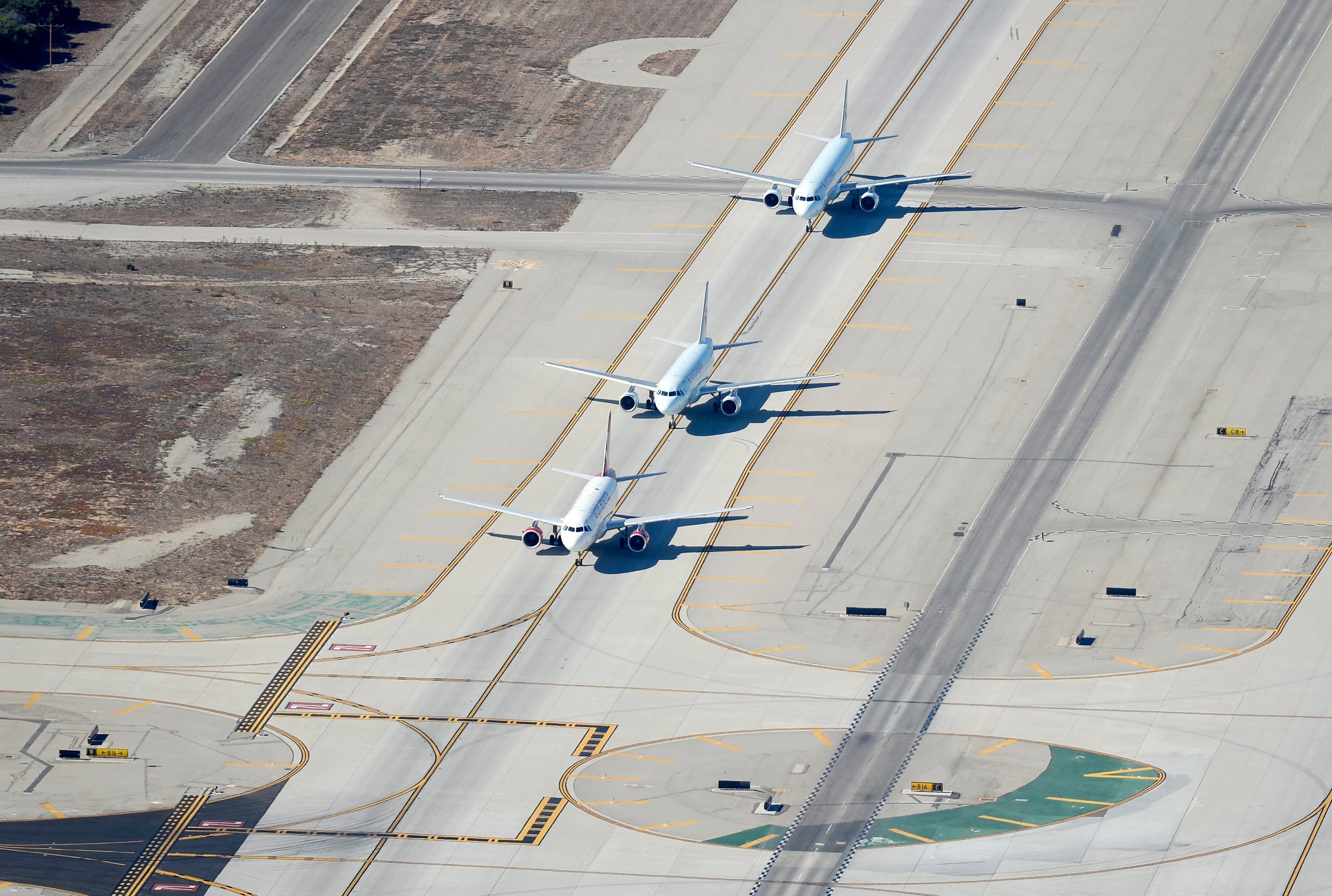 One Killed In Shooting At Los Angeles International Airport