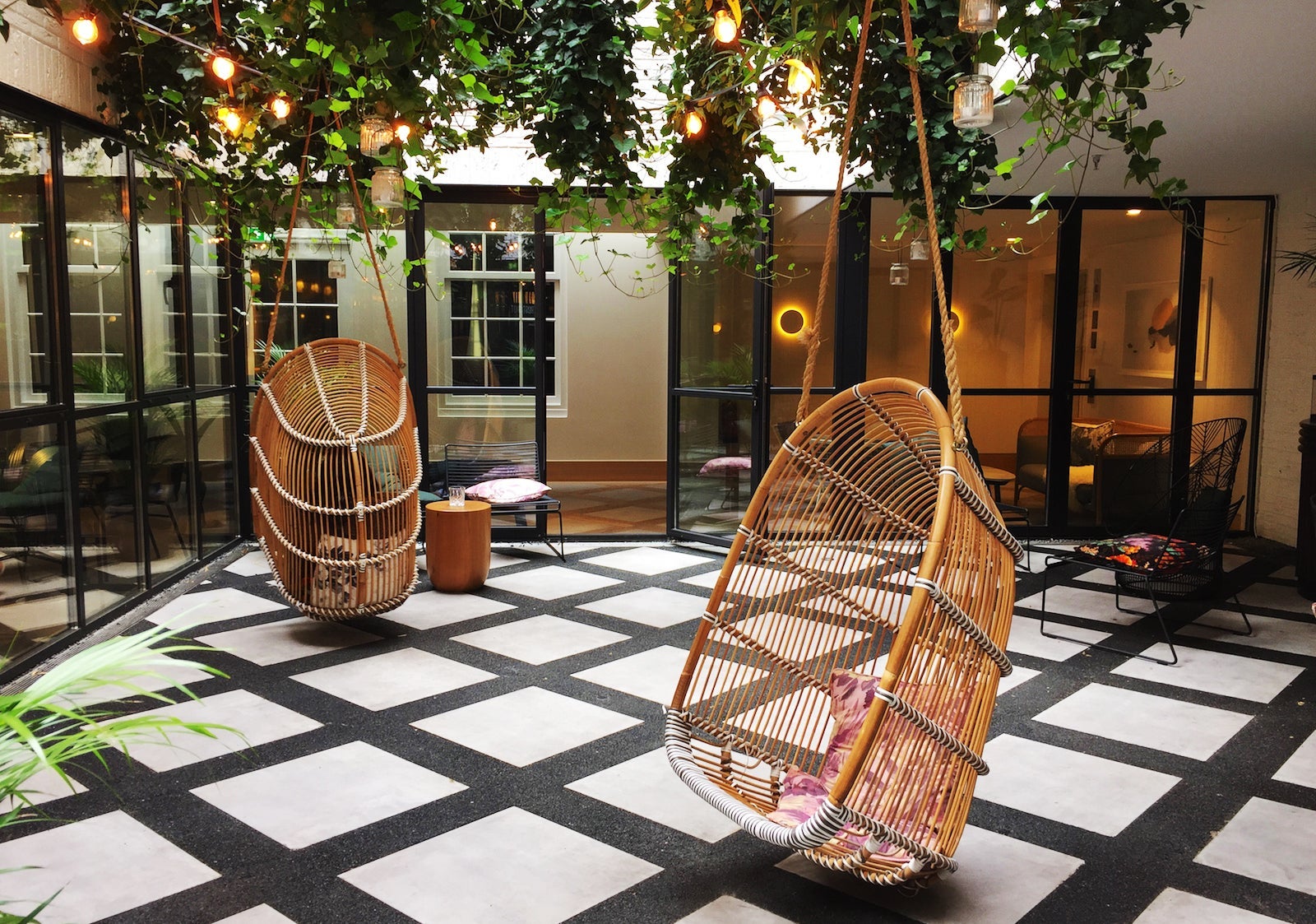 Kimpton-Amsterdam-atrium-2-ftr