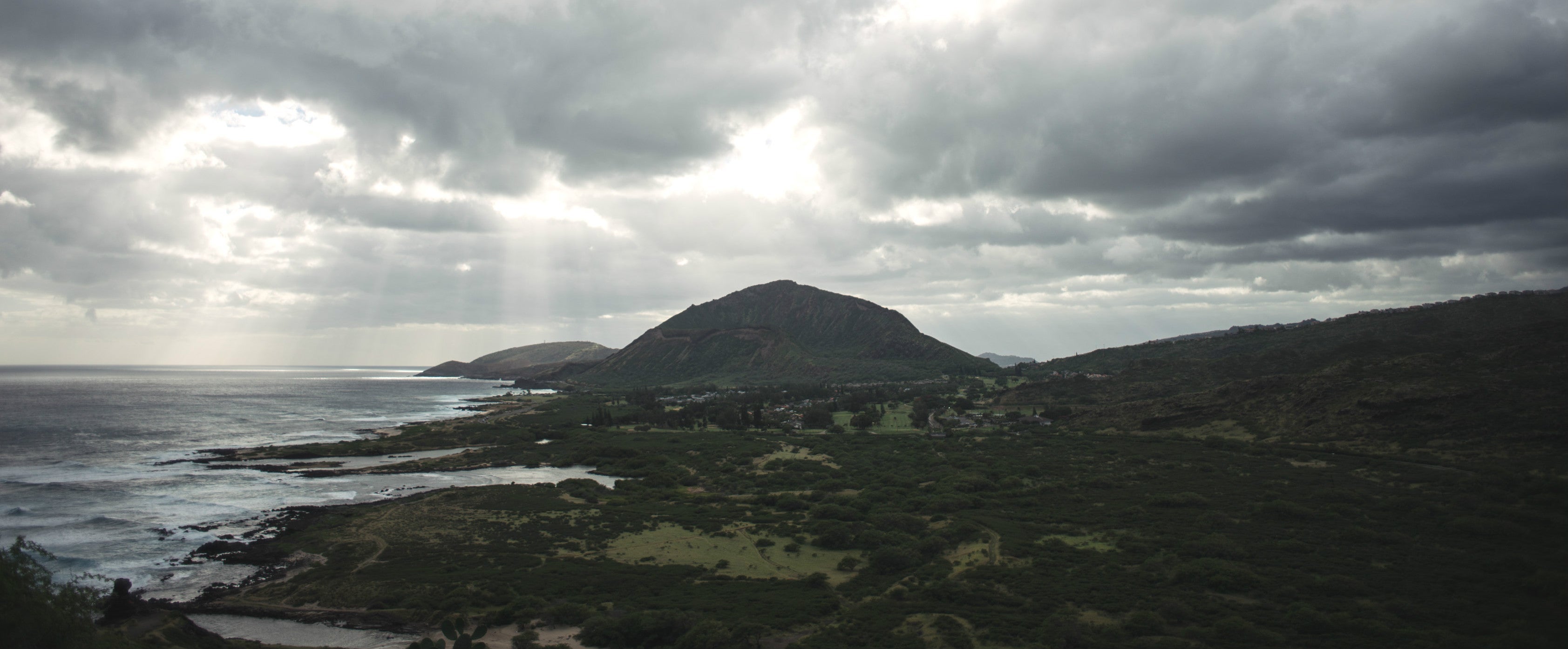 Oahu Hawaii Coast - Crop